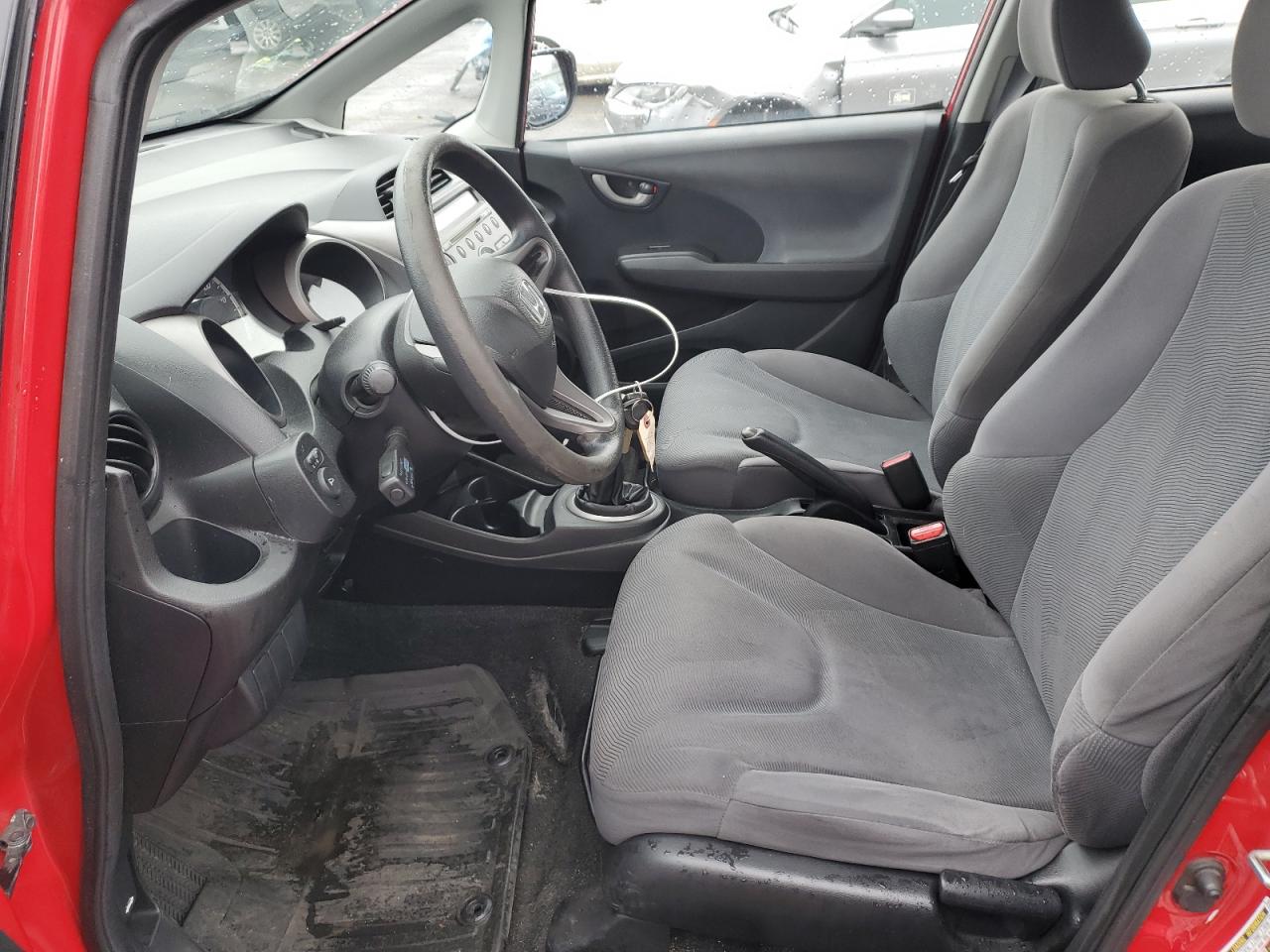 2010 Honda Fit - Image 7