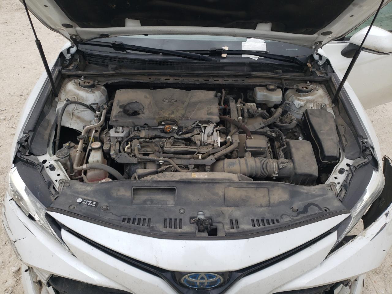 2019 Toyota Camry - Image 11