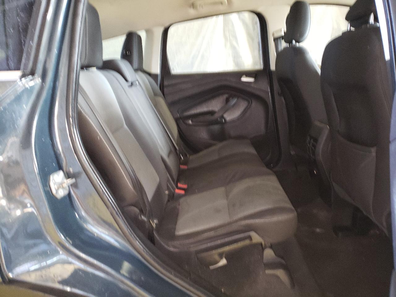 1FMCU0GD3KUB30906 FORD ESCAPE 2019