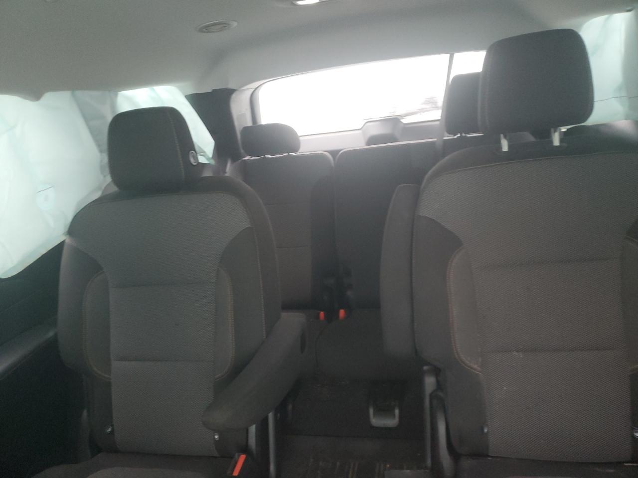 2018 Chevrolet Traverse - Image 10