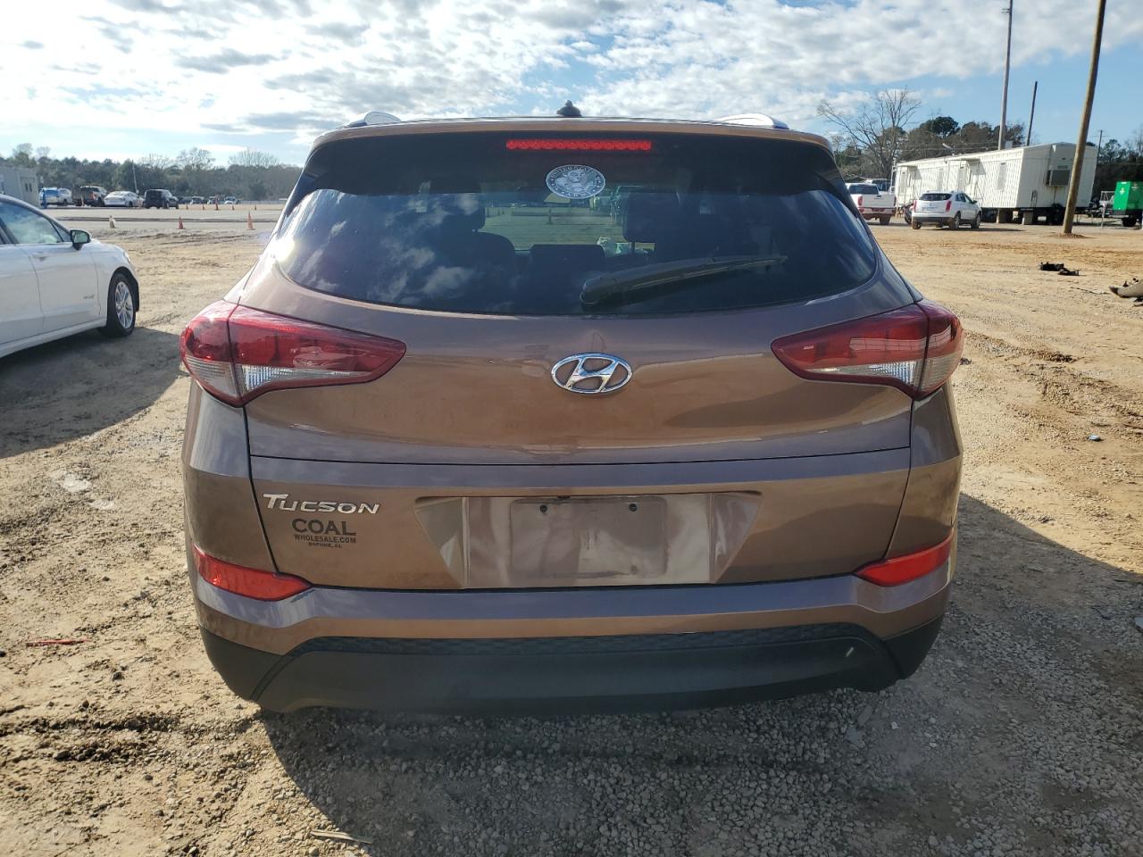2017 Hyundai Tucson - Image 6