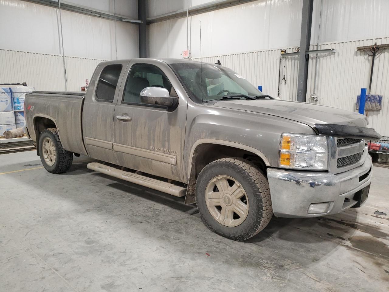 2012 Chevrolet Silverado - Image 4