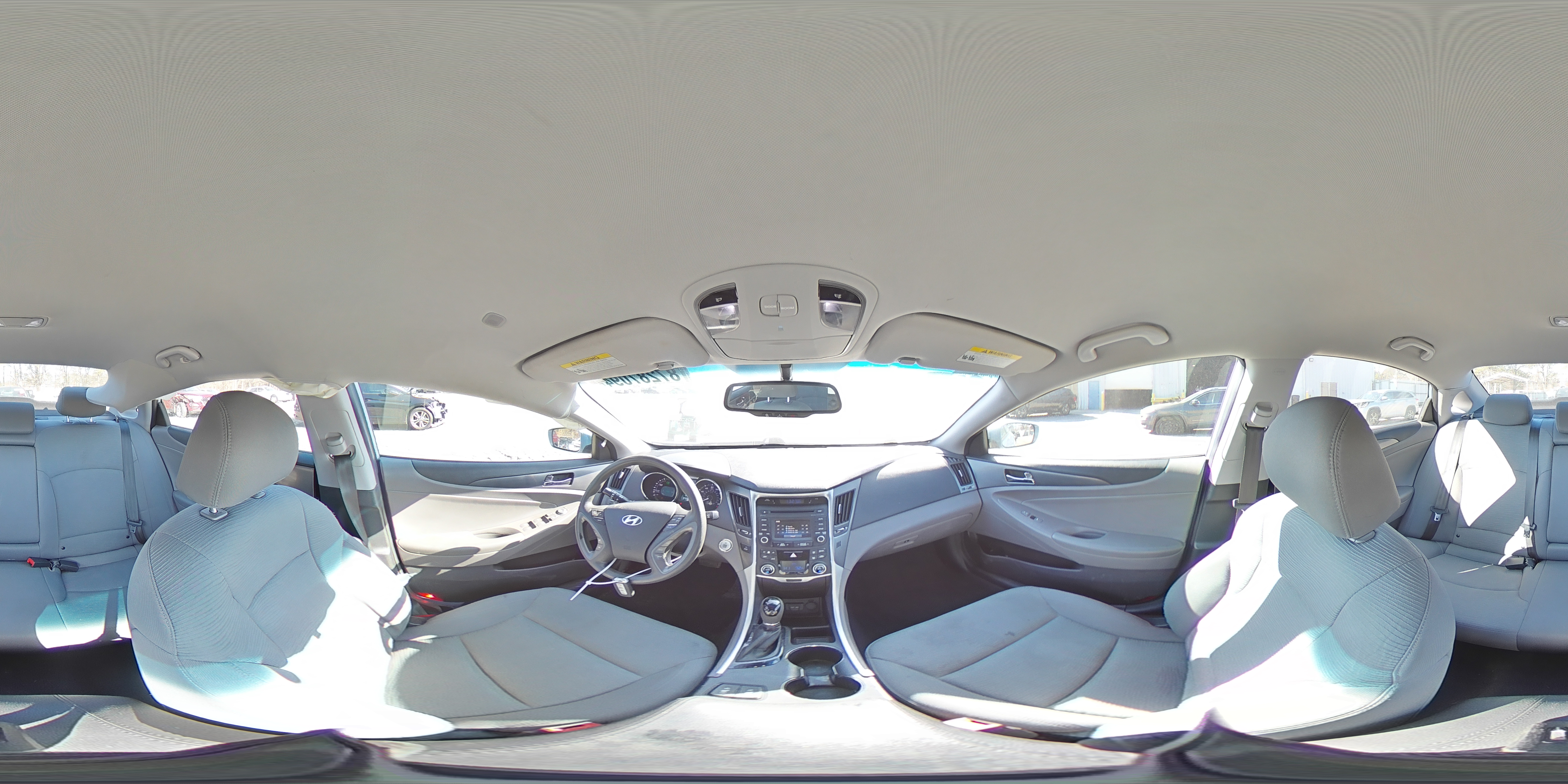 2015 Hyundai Sonata - Image 14
