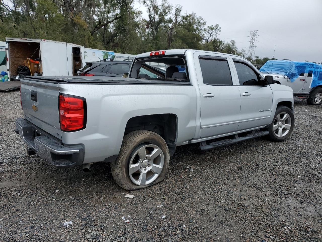 2017 Chevrolet Silverado - Image 3