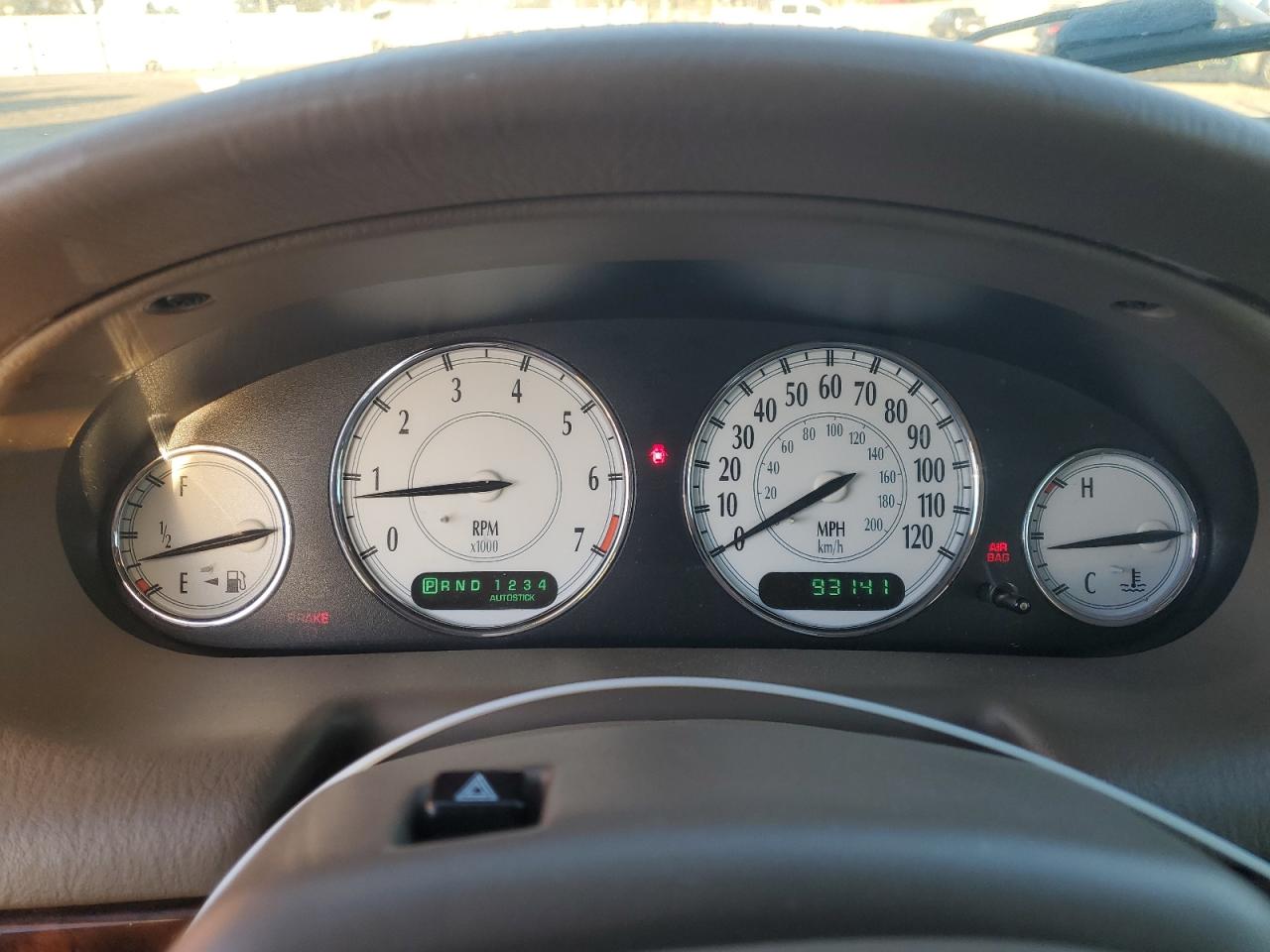 2004 Chrysler 300M VIN: 2C3HE66G64H618537 Lot: 88373975