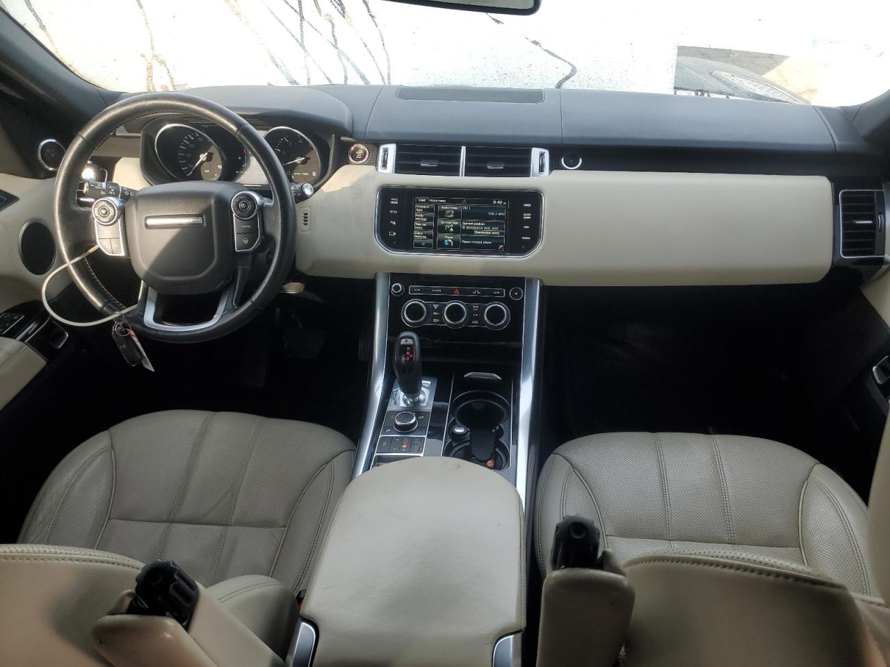 2015 Land Rover Range Rover - Image 8