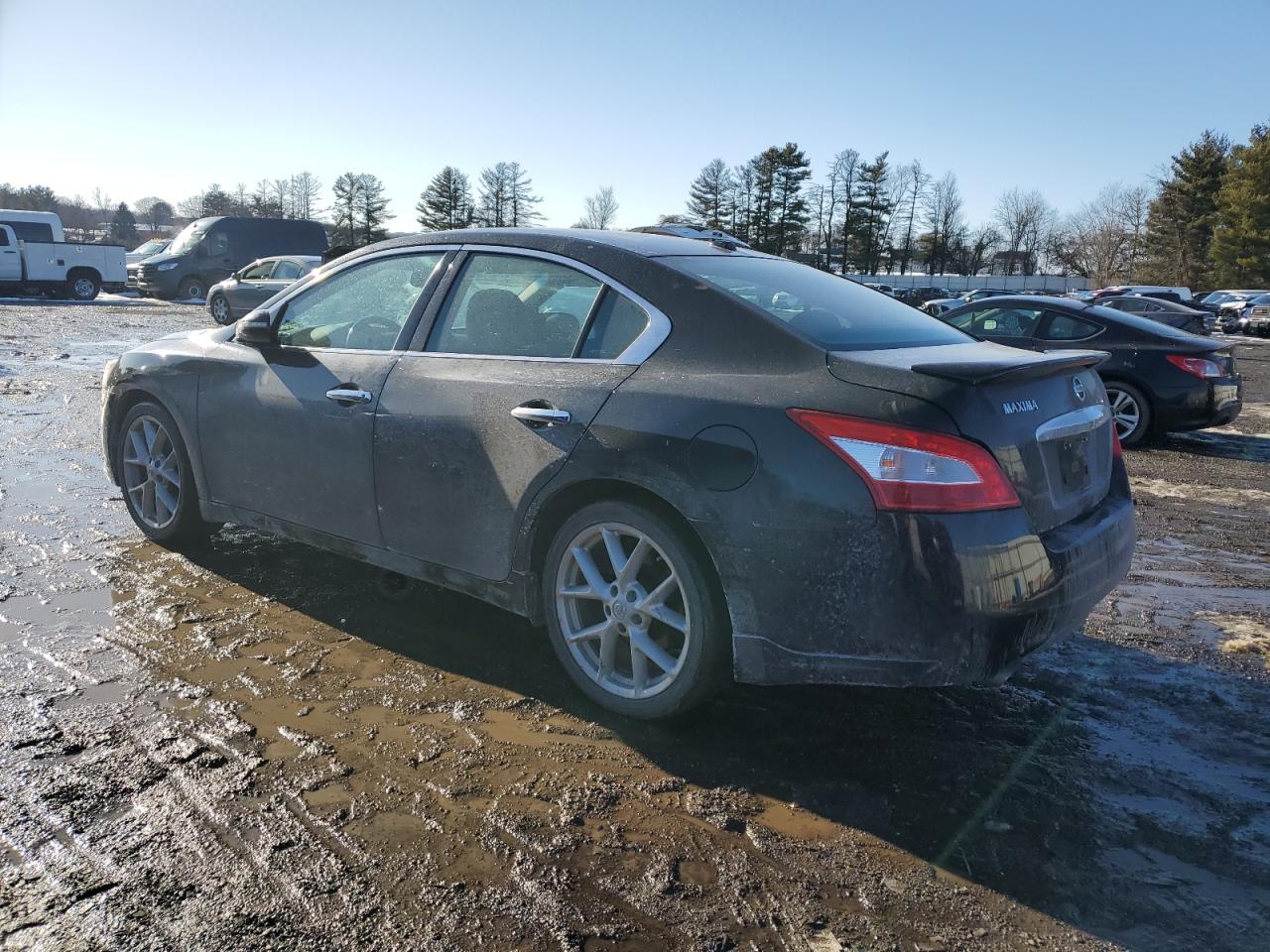 2009 Nissan Maxima - Image 2