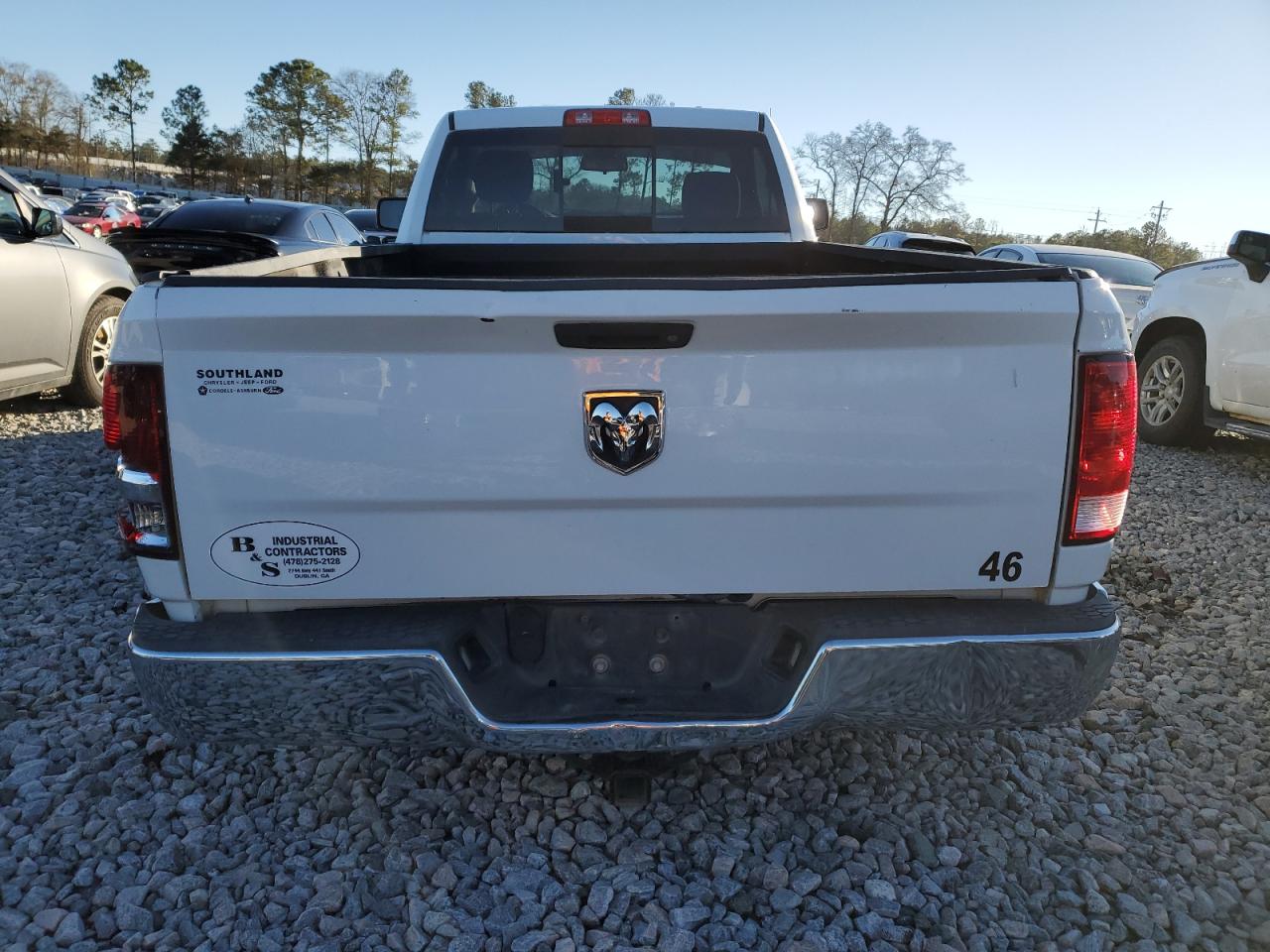 2016 RAM 1500 - Image 6