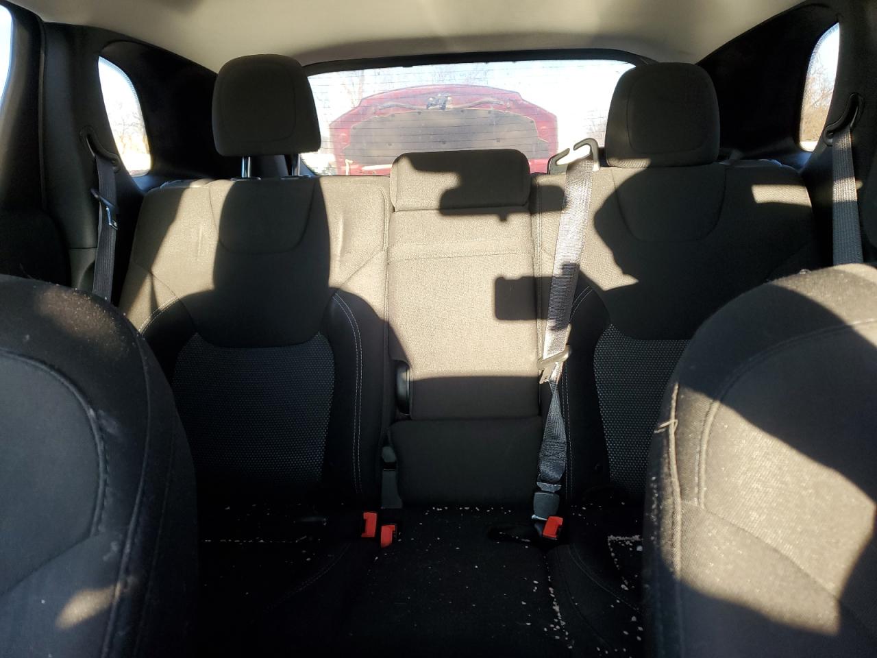 2019 Jeep Grand Cherokee - Image 10
