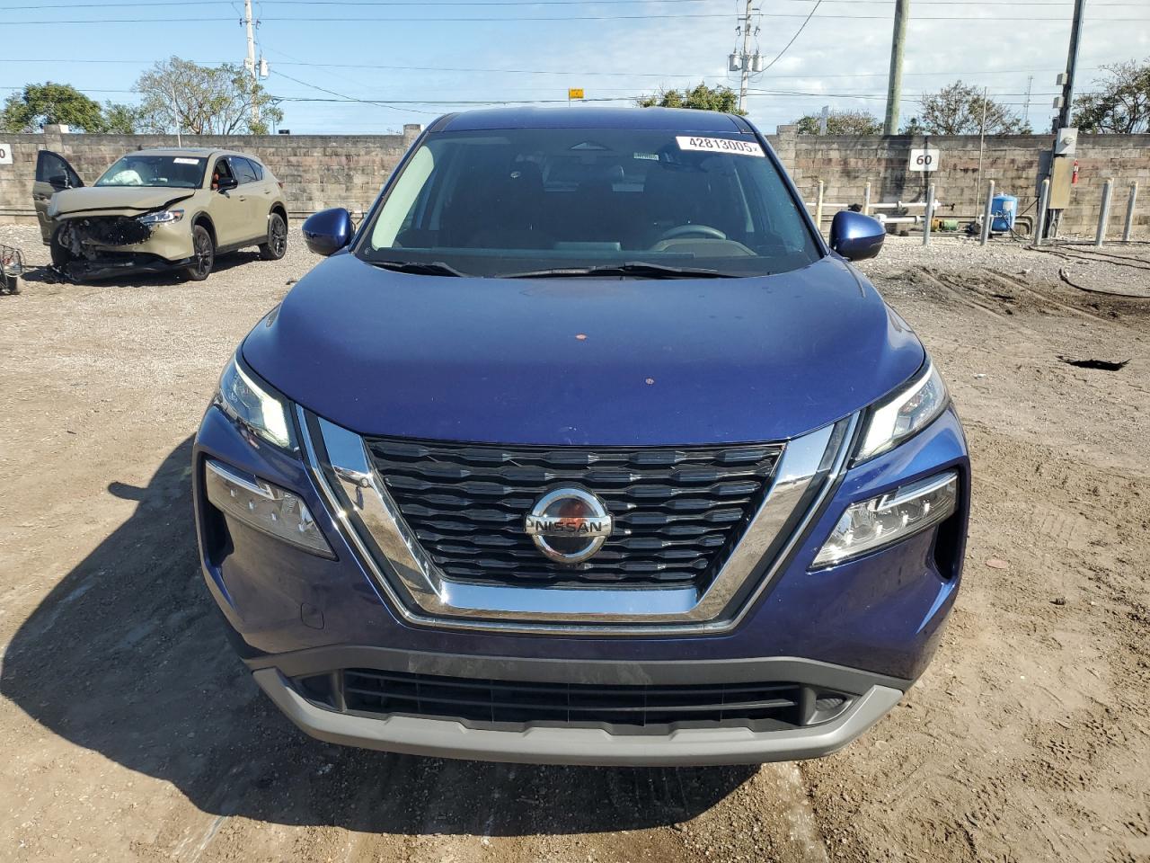 2021 Nissan Rogue - Image 5