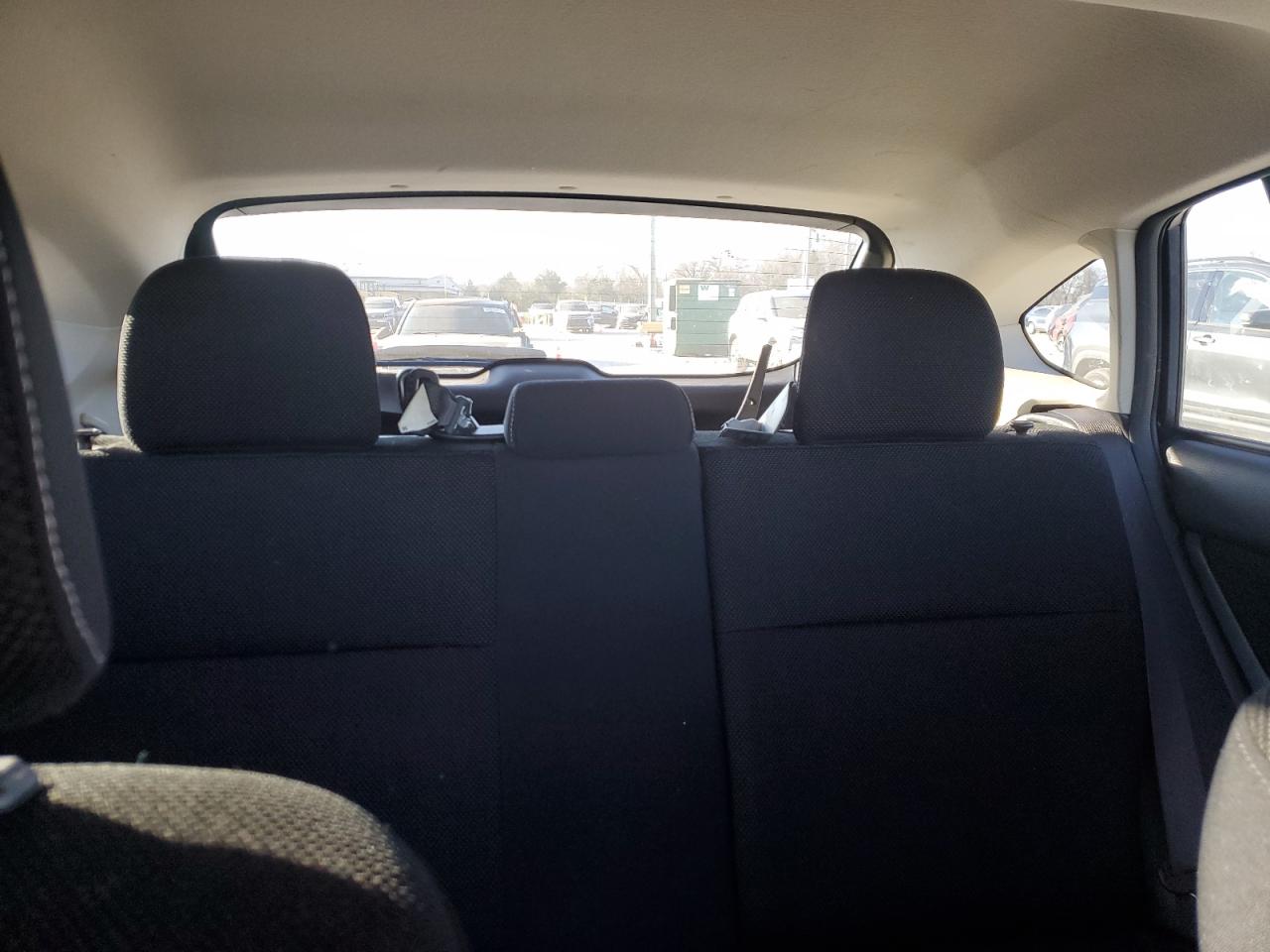2013 Subaru XV - Image 10