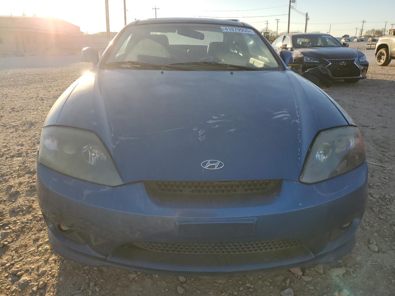 2005 Hyundai Tiburon - Image 5