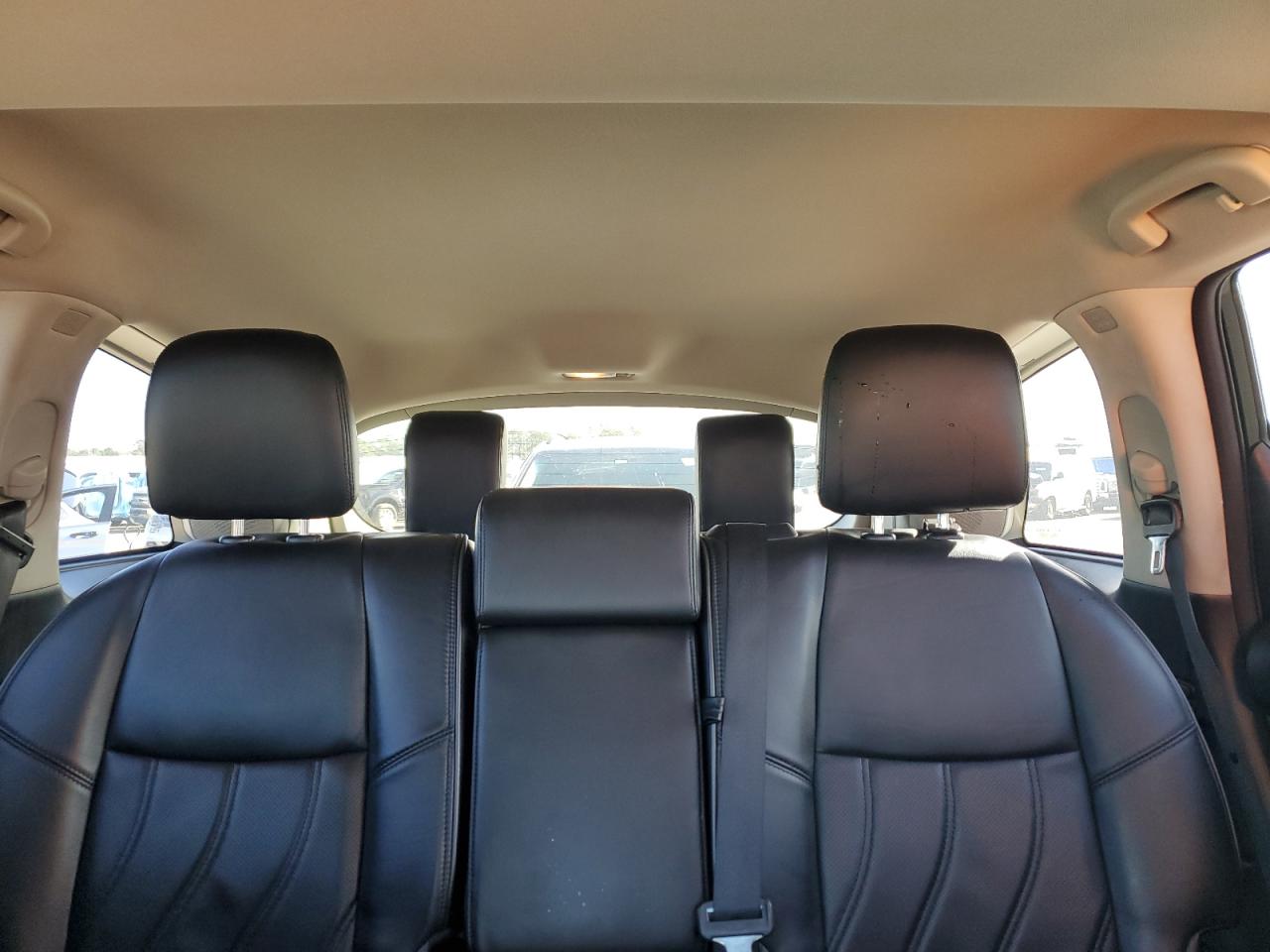 2015 Infiniti QX60 - Image 10
