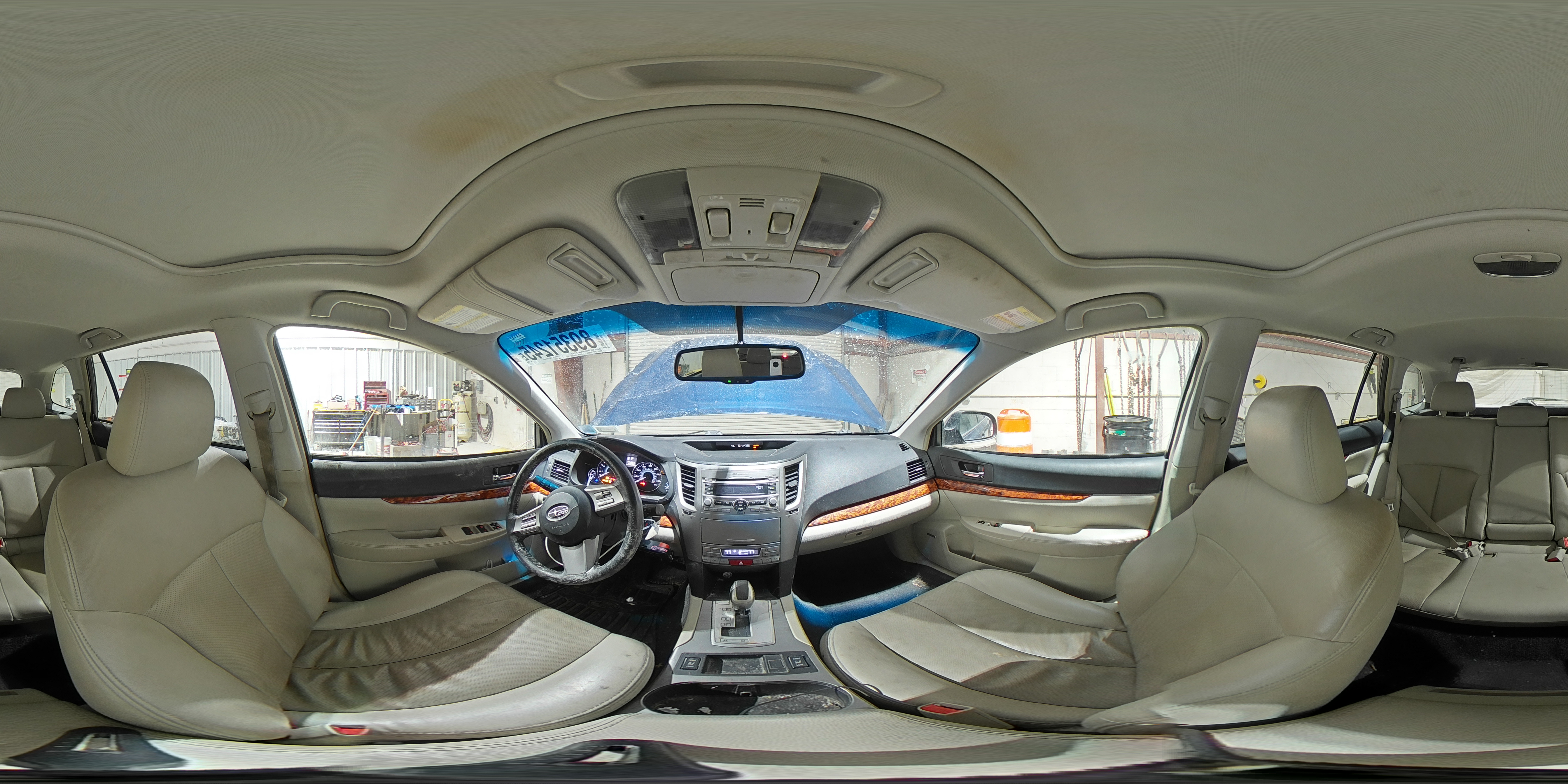 2010 Subaru Outback - Image 14