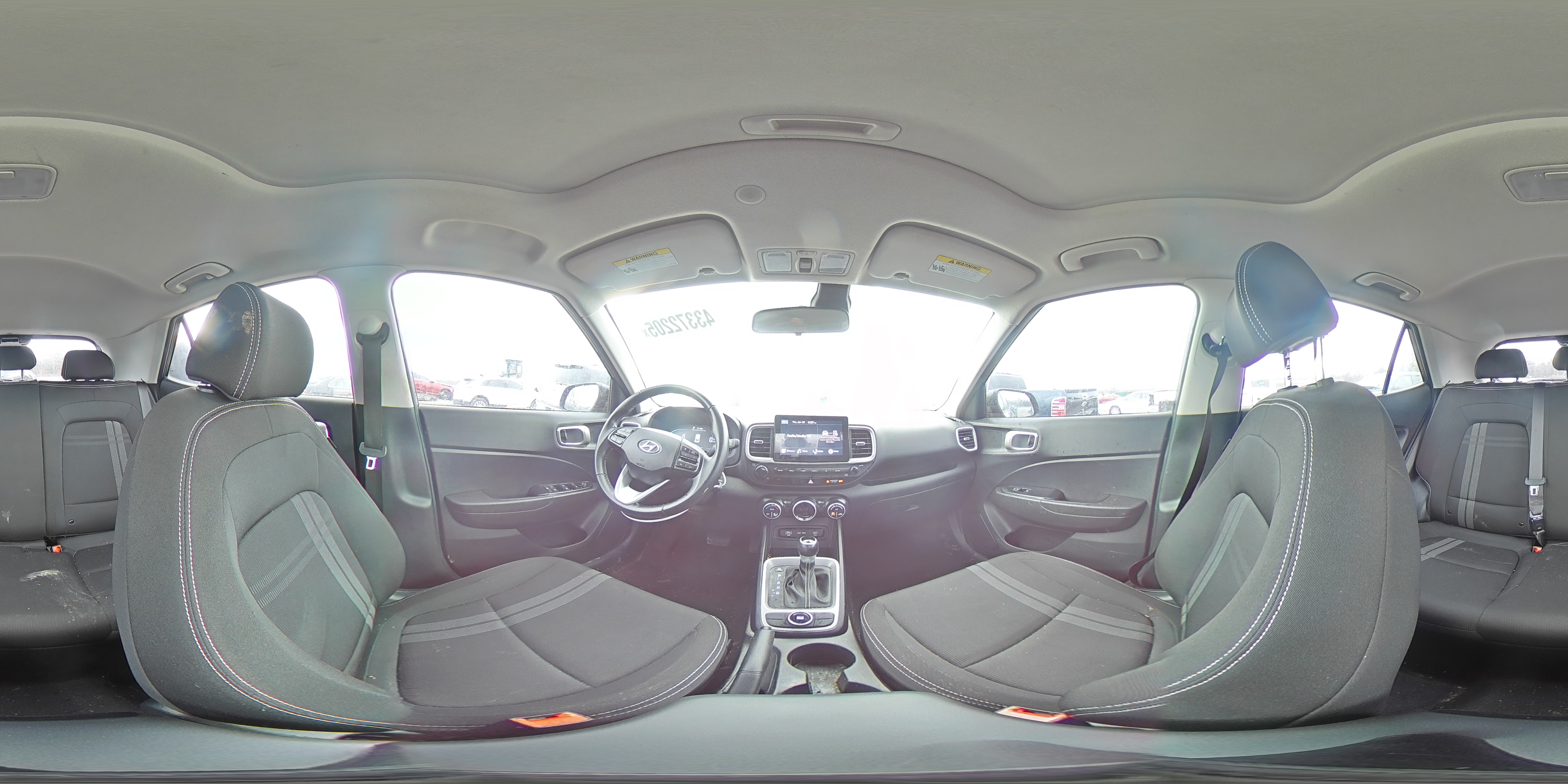 2023 Hyundai Venue - Image 13
