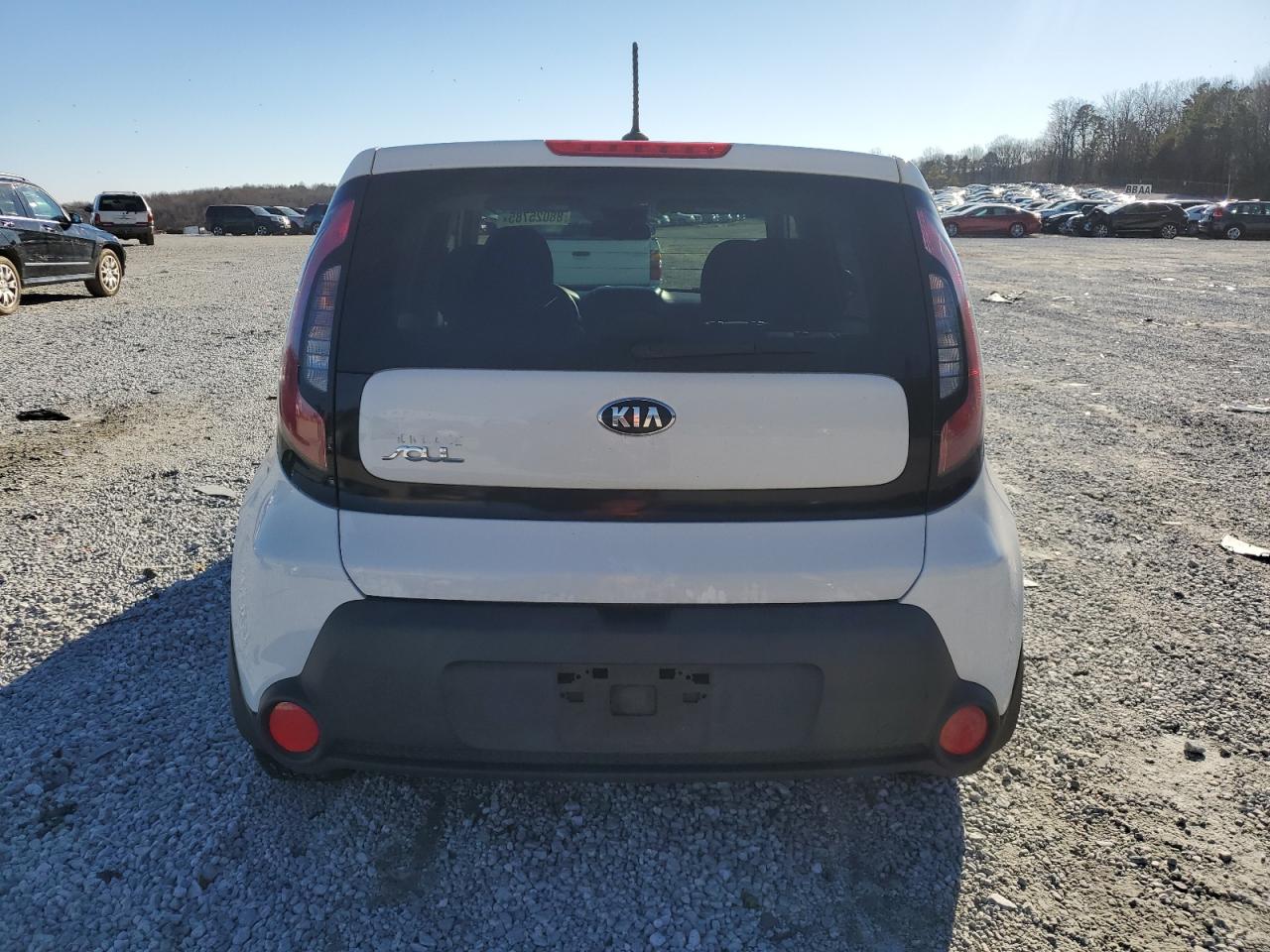 VIN KNDJN2A22F7794131 2015 KIA SOUL no.6