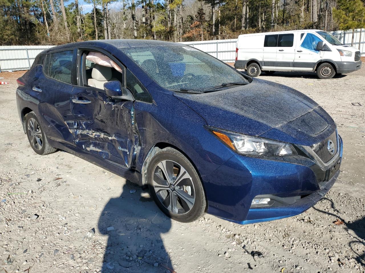 2019 Nissan Leaf - Image 4