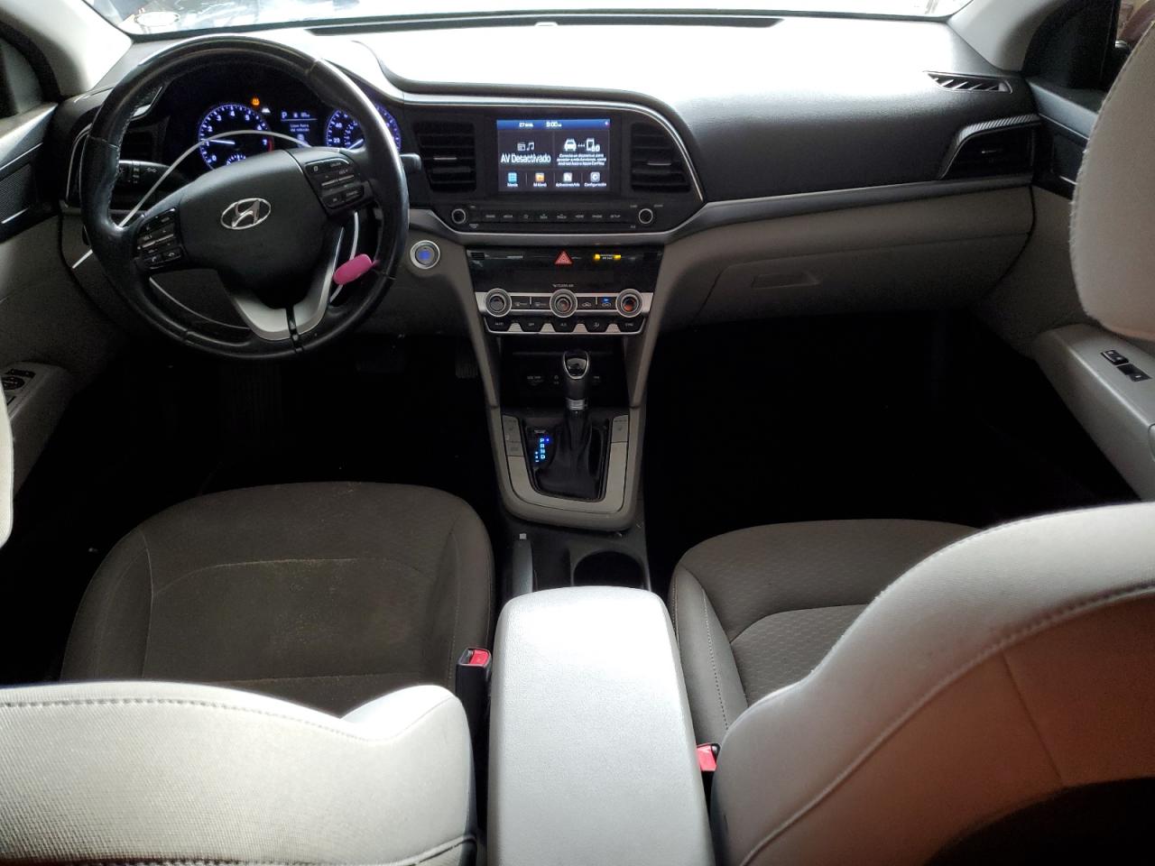 2020 Hyundai Elantra - Image 8