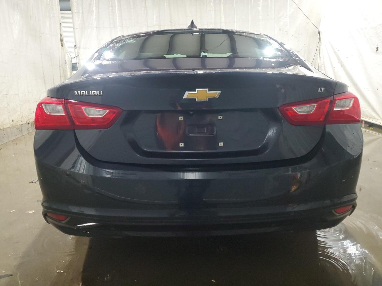2023 Chevrolet Malibu - Image 6