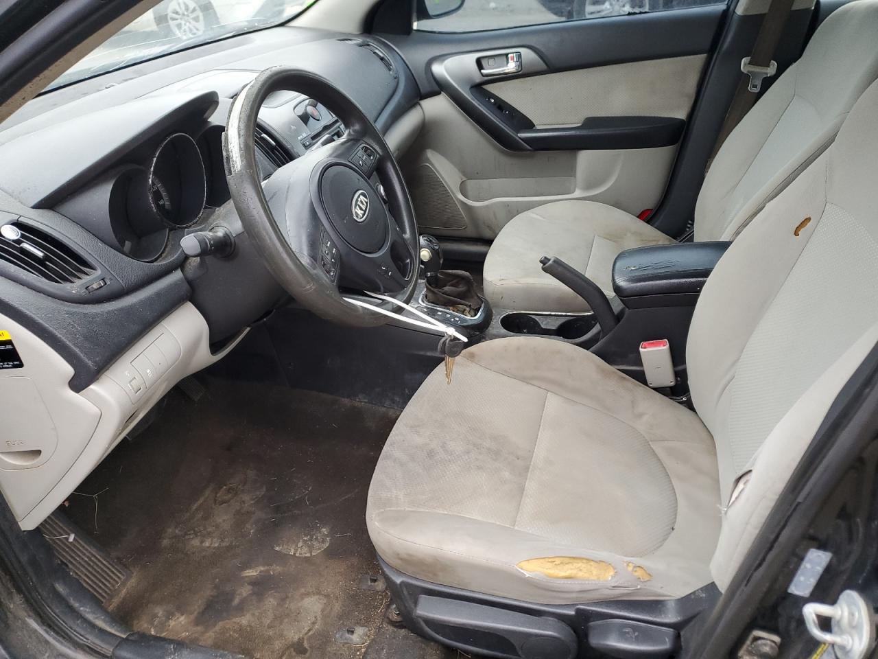 2013 Kia Forte - Image 7