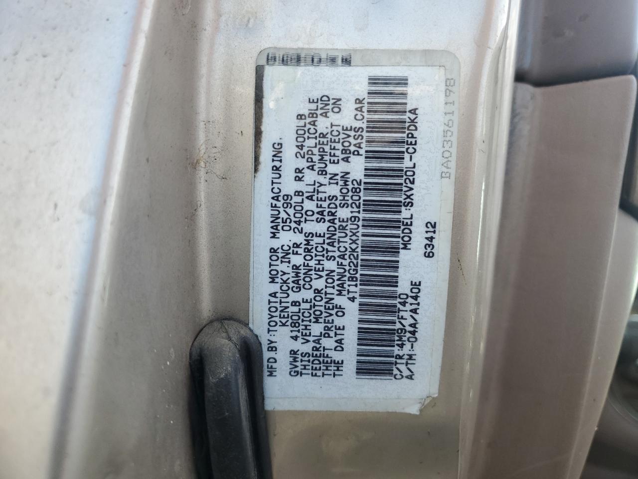 1999 Toyota Camry - Image 14