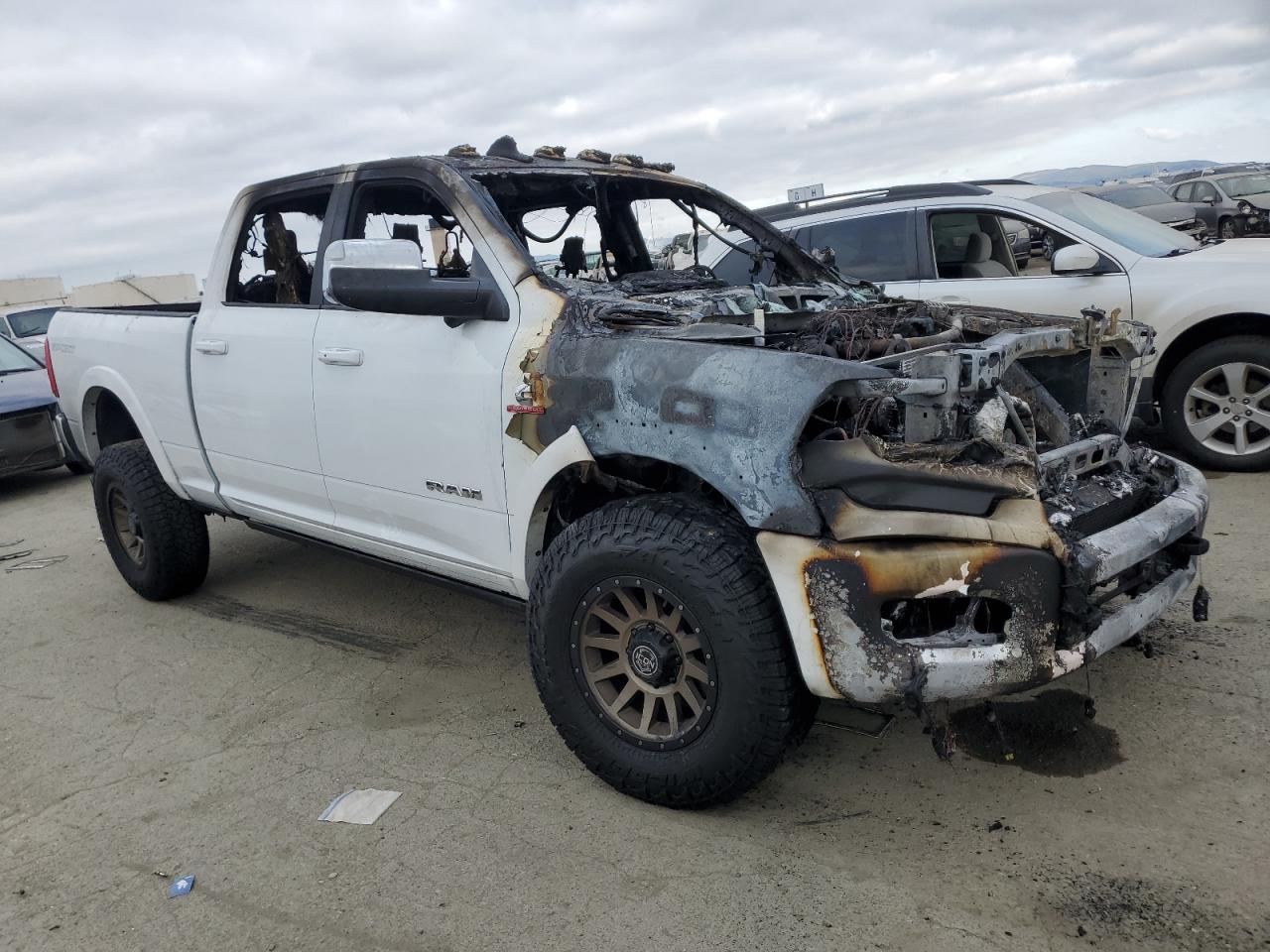 2020 RAM 3500 - Image 4