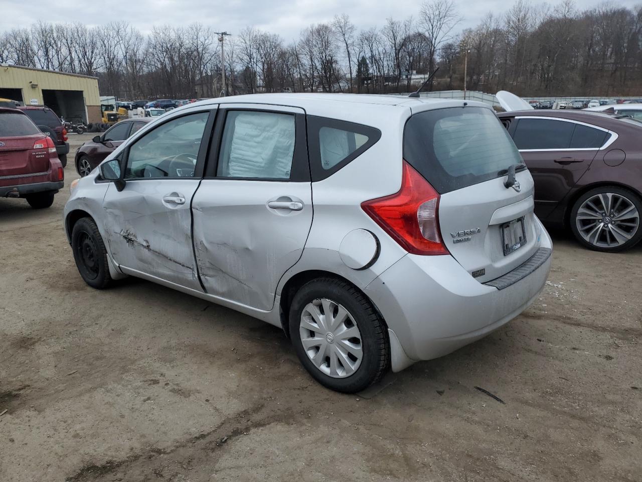 2015 Nissan Versa - Image 2