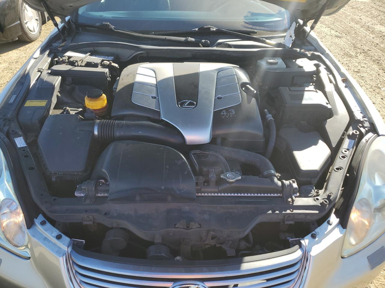 2002 Lexus SC - Image 11
