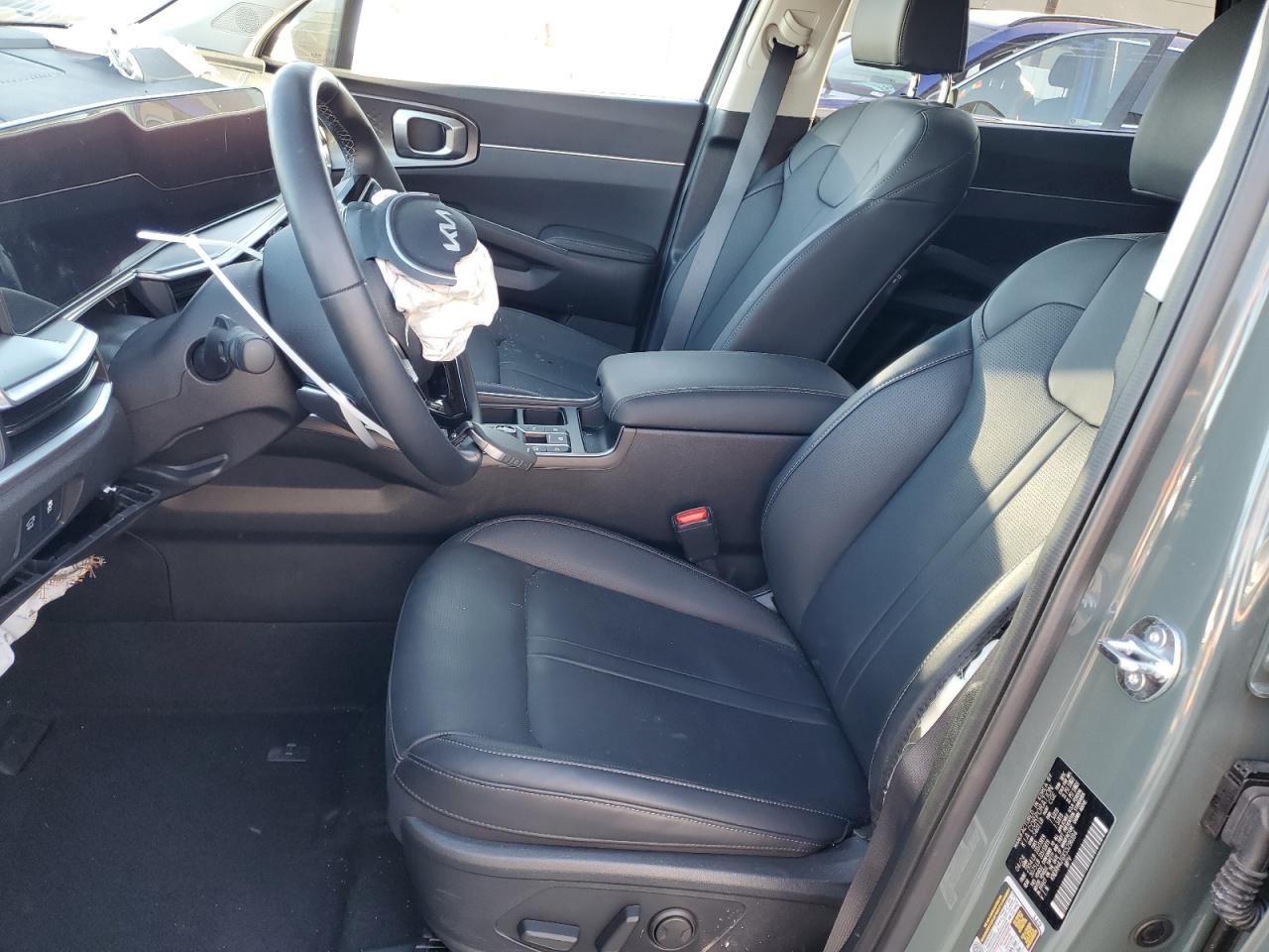 2025 Kia Sorento - Image 7