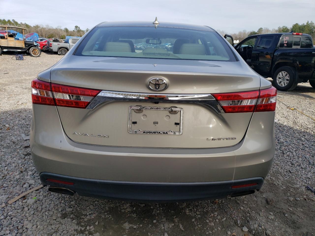 2014 Toyota Avalon - Image 6