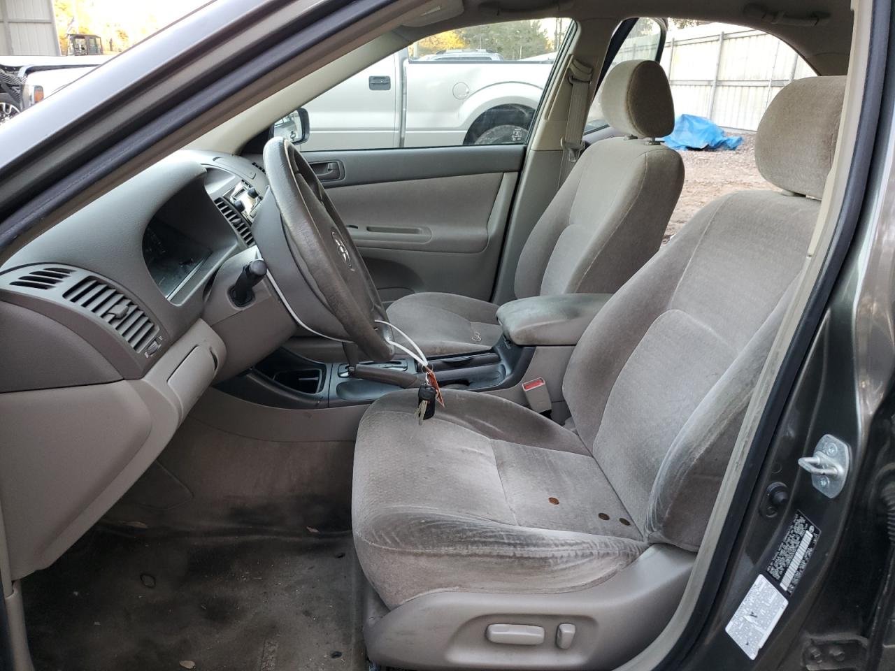 2003 Toyota Camry Le VIN: JTDBE32K530218286 Lot: 88746495