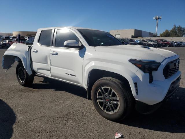  TOYOTA TACOMA 2024 White