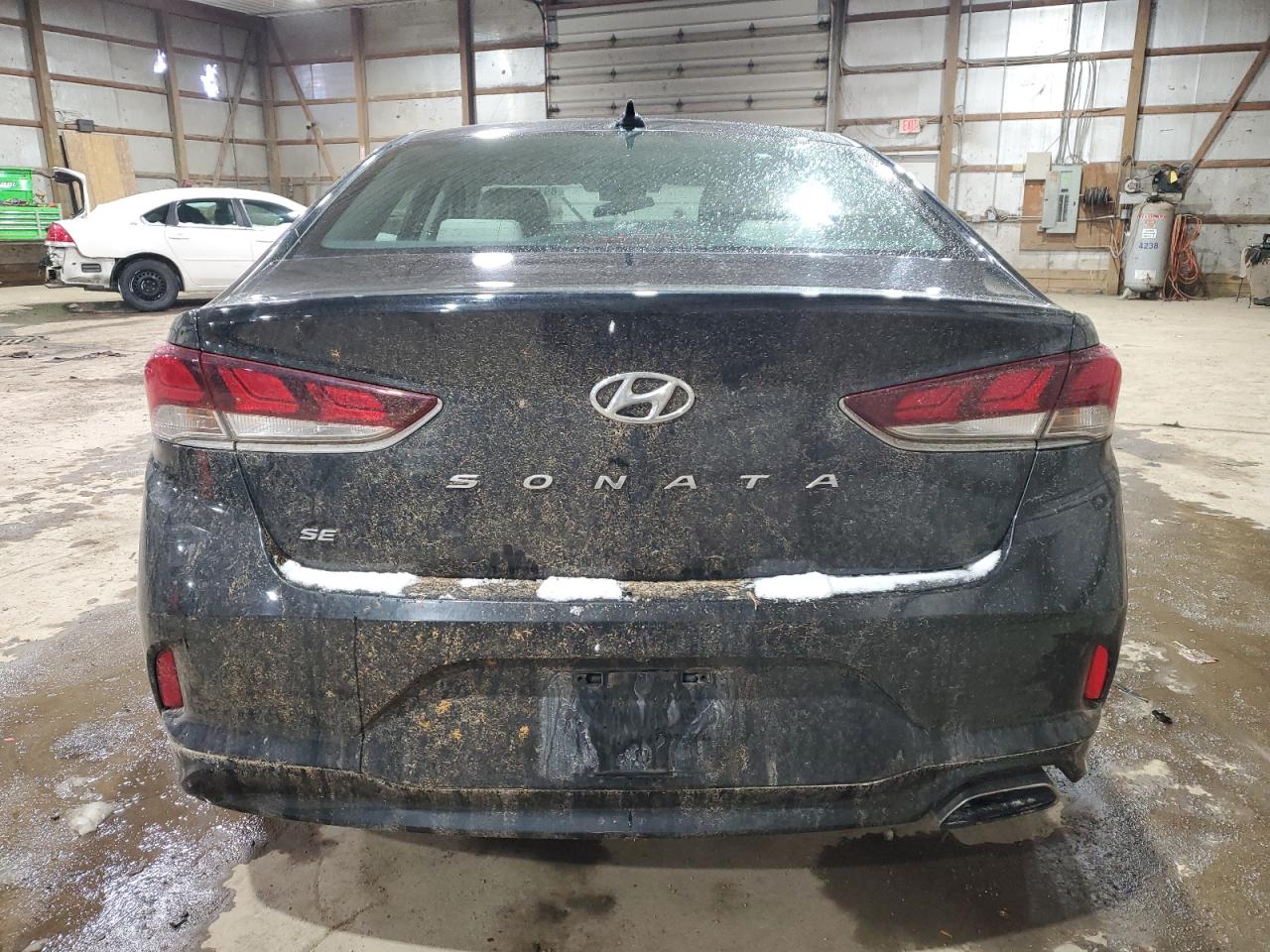 2018 Hyundai Sonata - Image 6