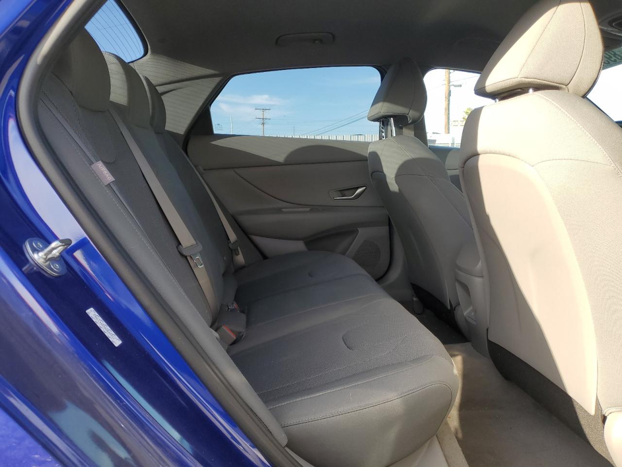 2024 Hyundai Elantra - Image 10