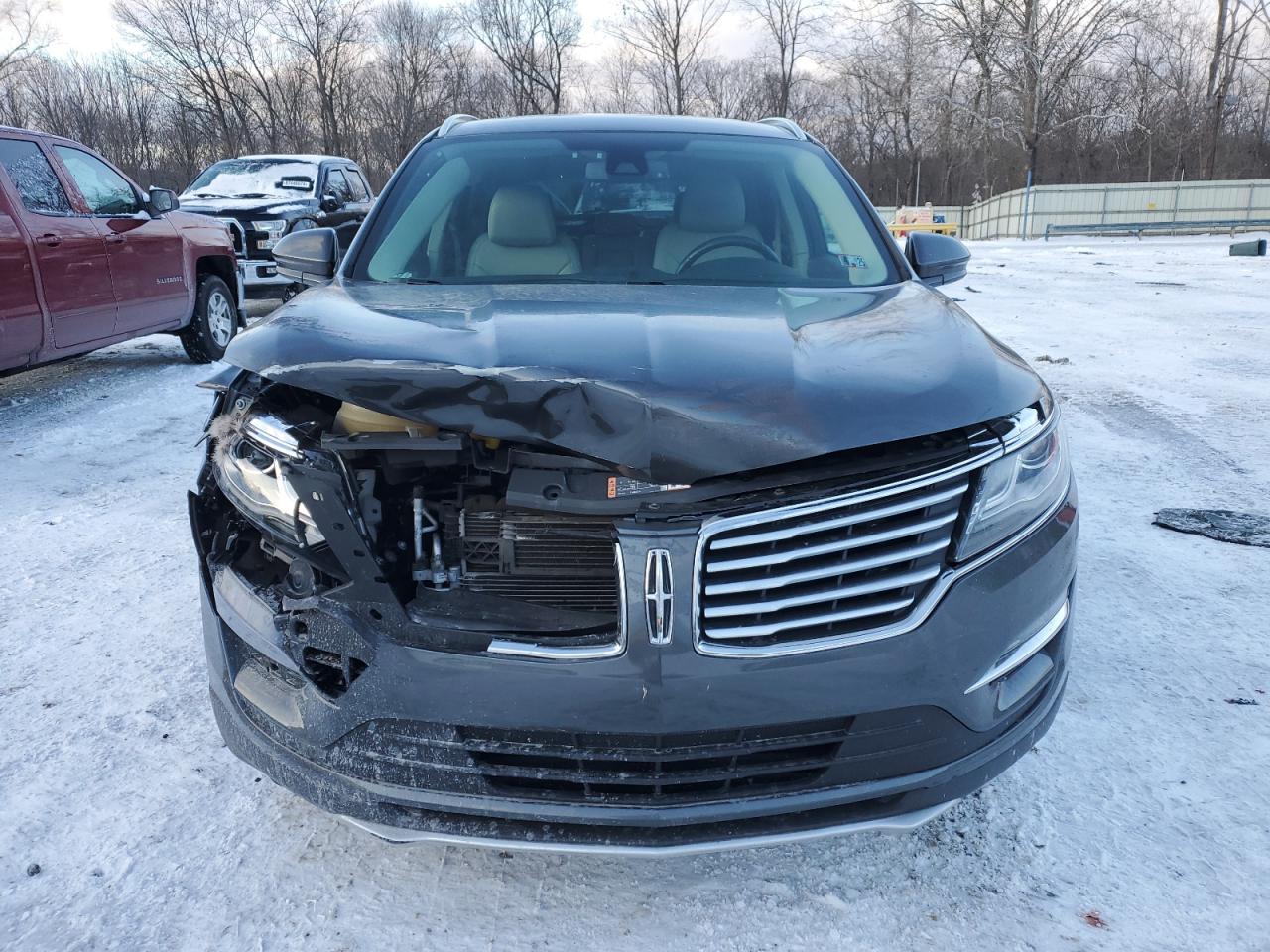 VIN 5LMCJ3D92HUL70092 2017 LINCOLN MKC no.5