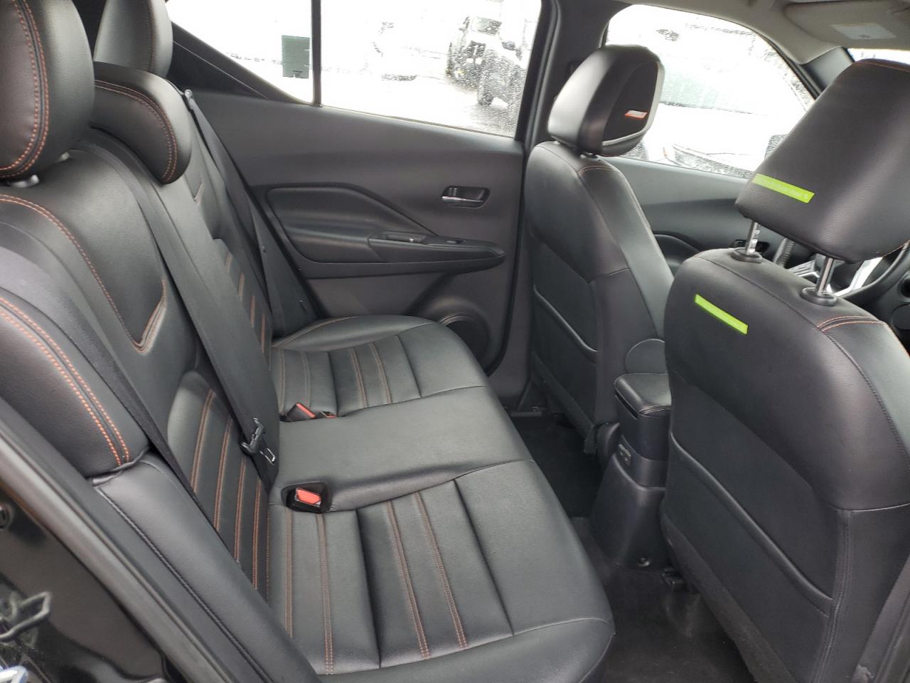 2020 Nissan Kicks - Image 10