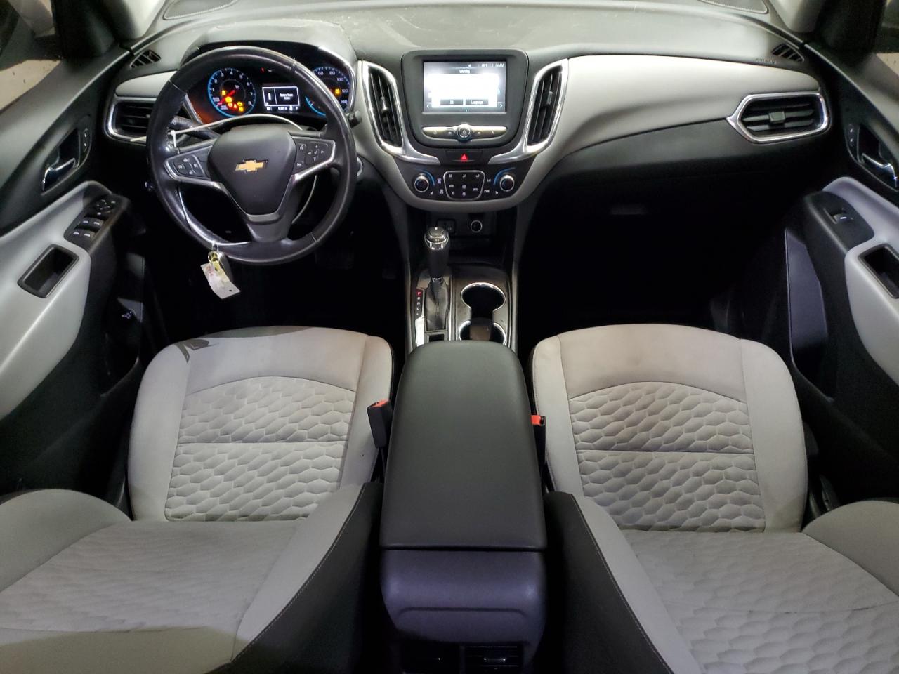 2018 Chevrolet Equinox - Image 8