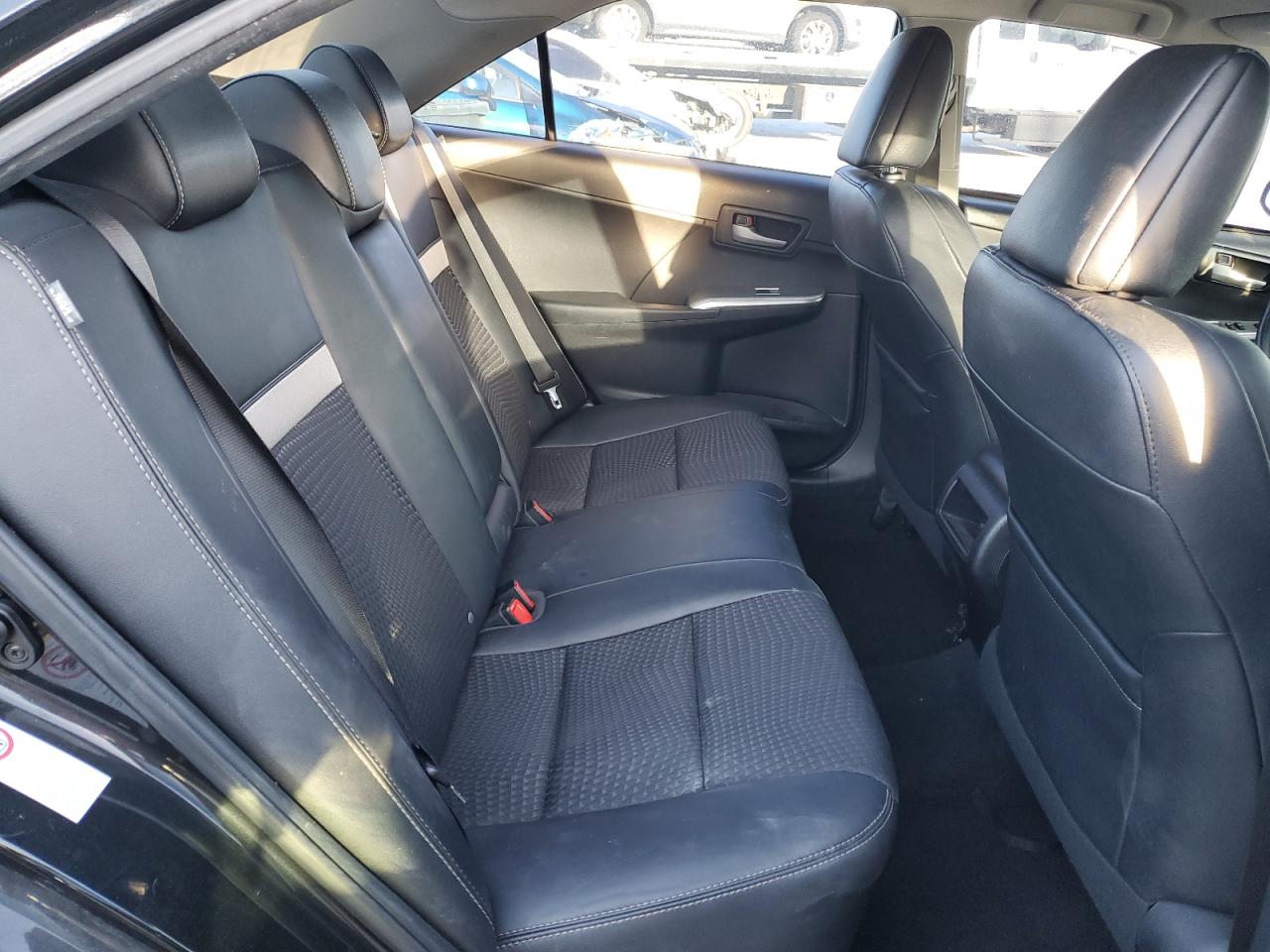 2013 Toyota Camry - Image 10