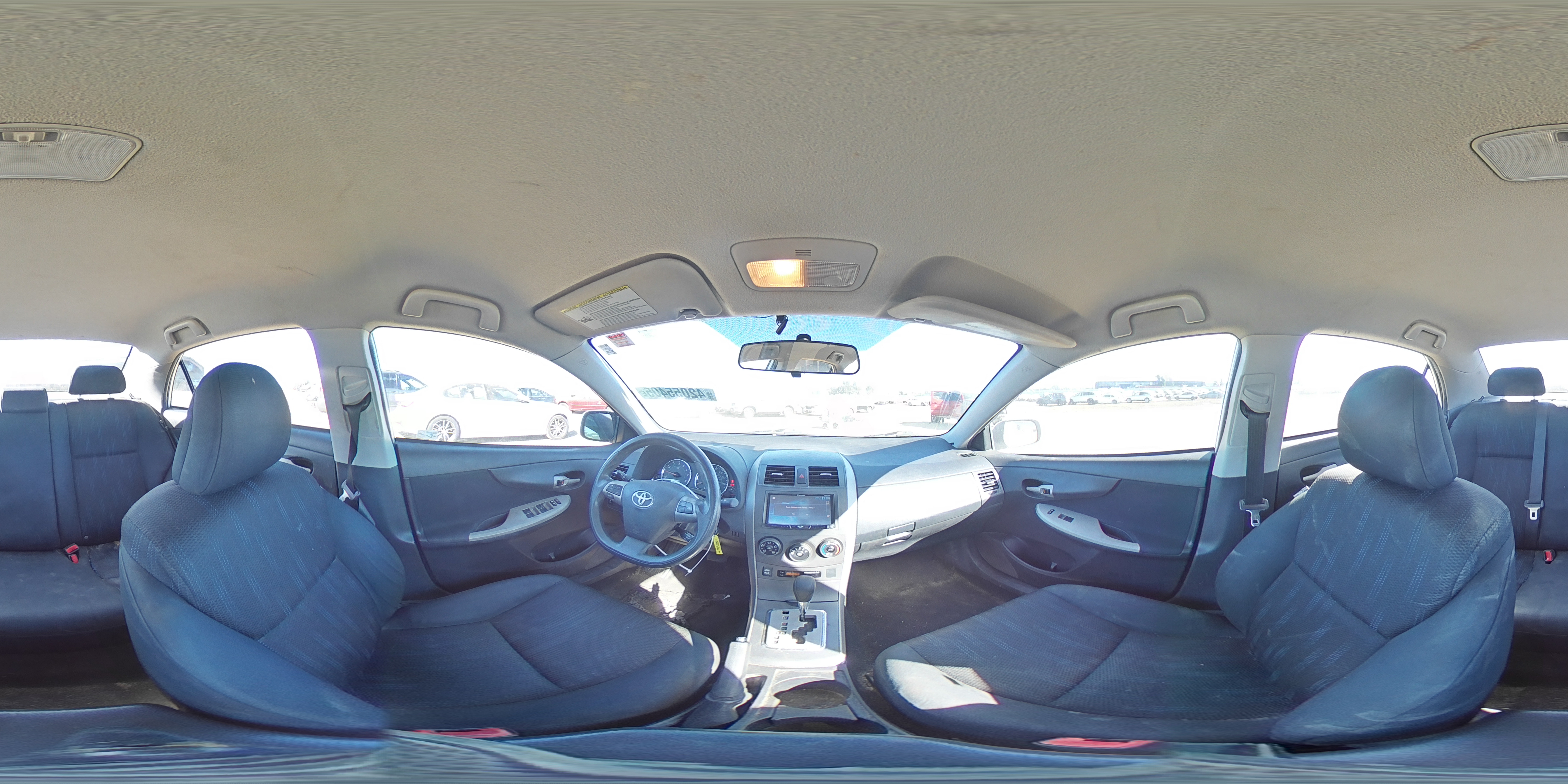 2011 Toyota Corolla - Image 12