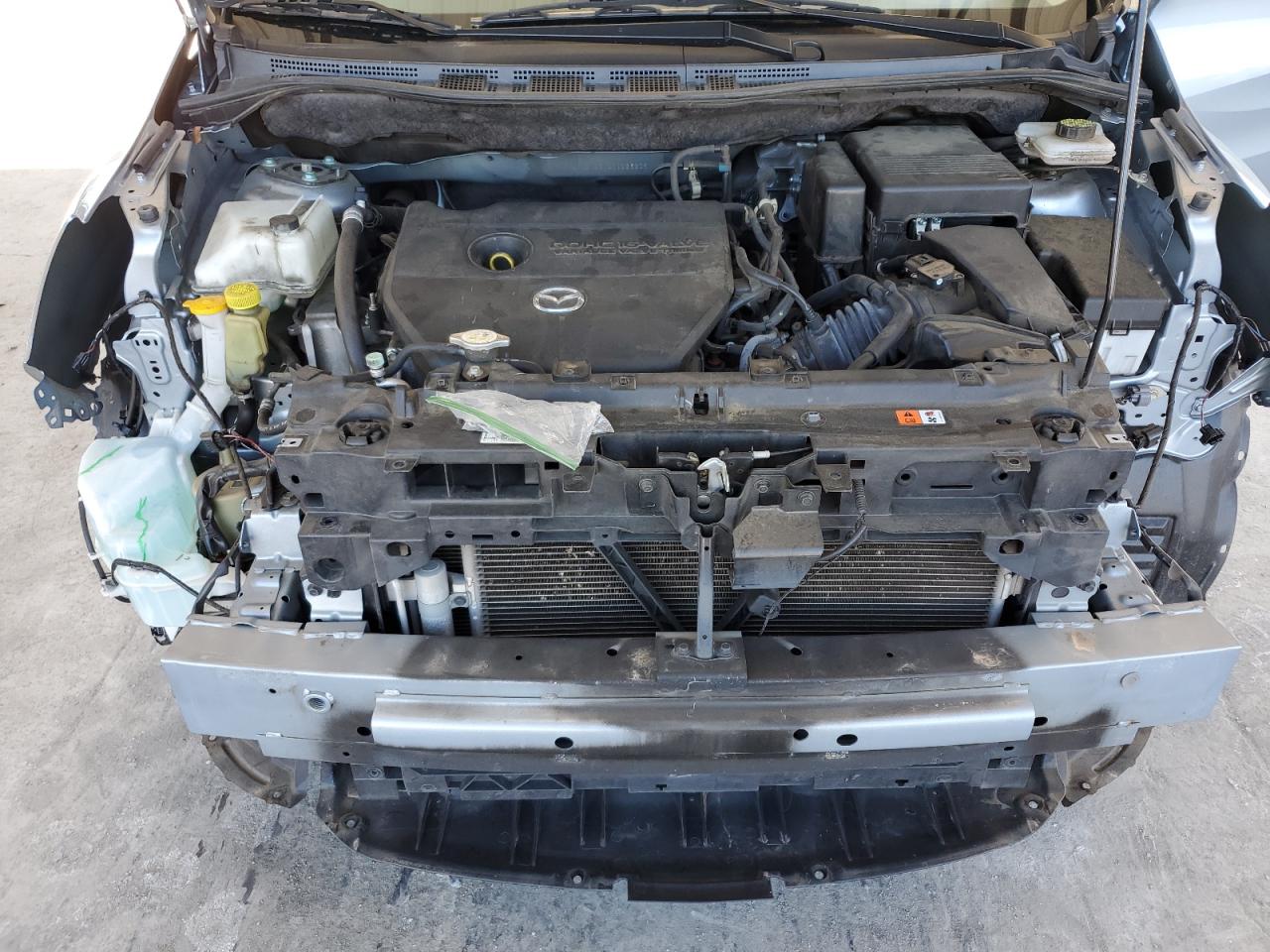 2012 Mazda 5 - Image 12