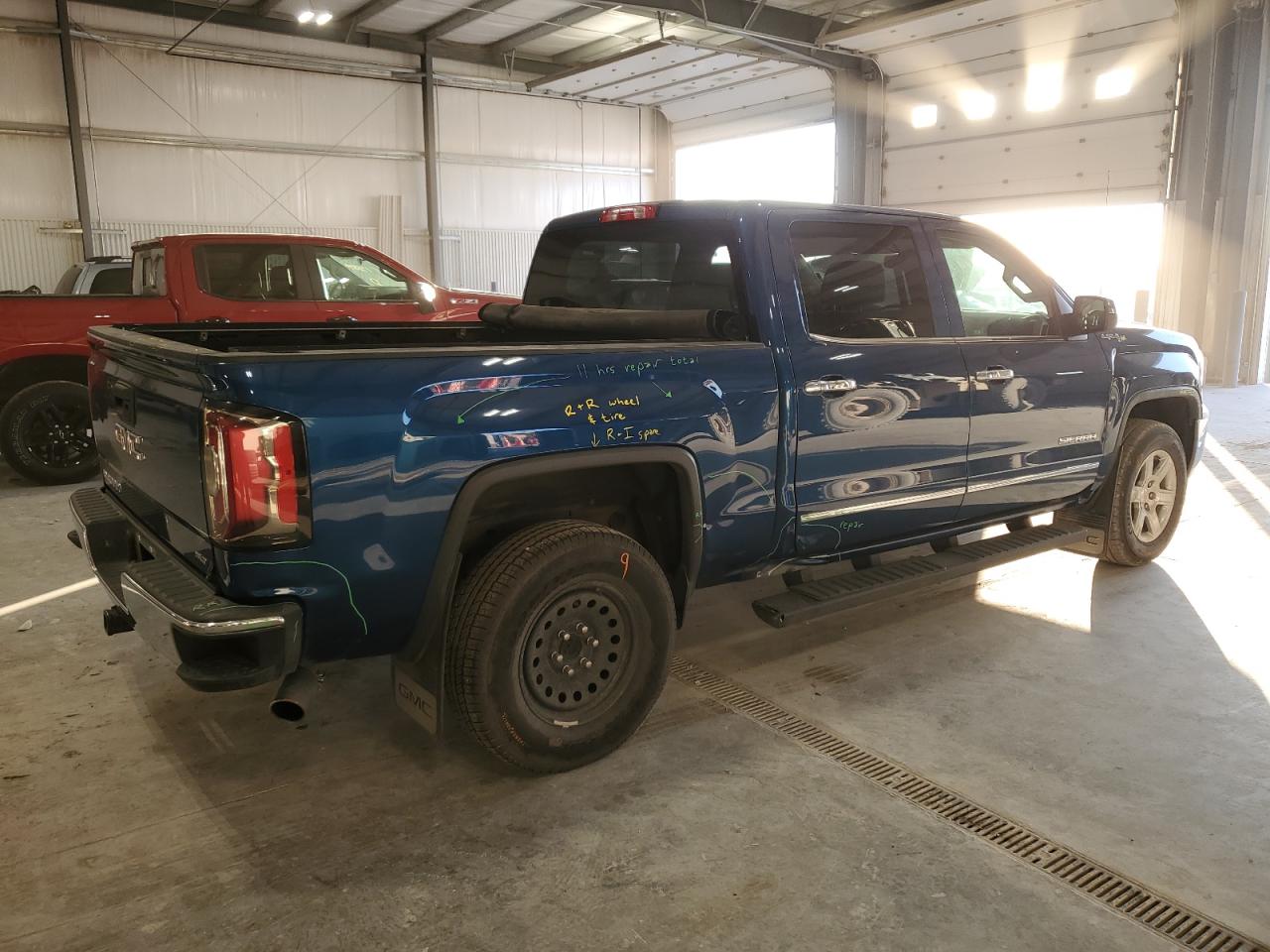 2017 GMC Sierra - Image 3
