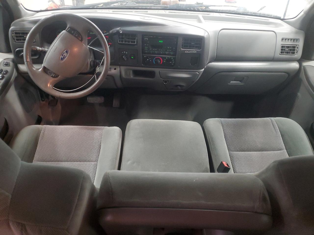 2003 Ford Excursion - Image 8