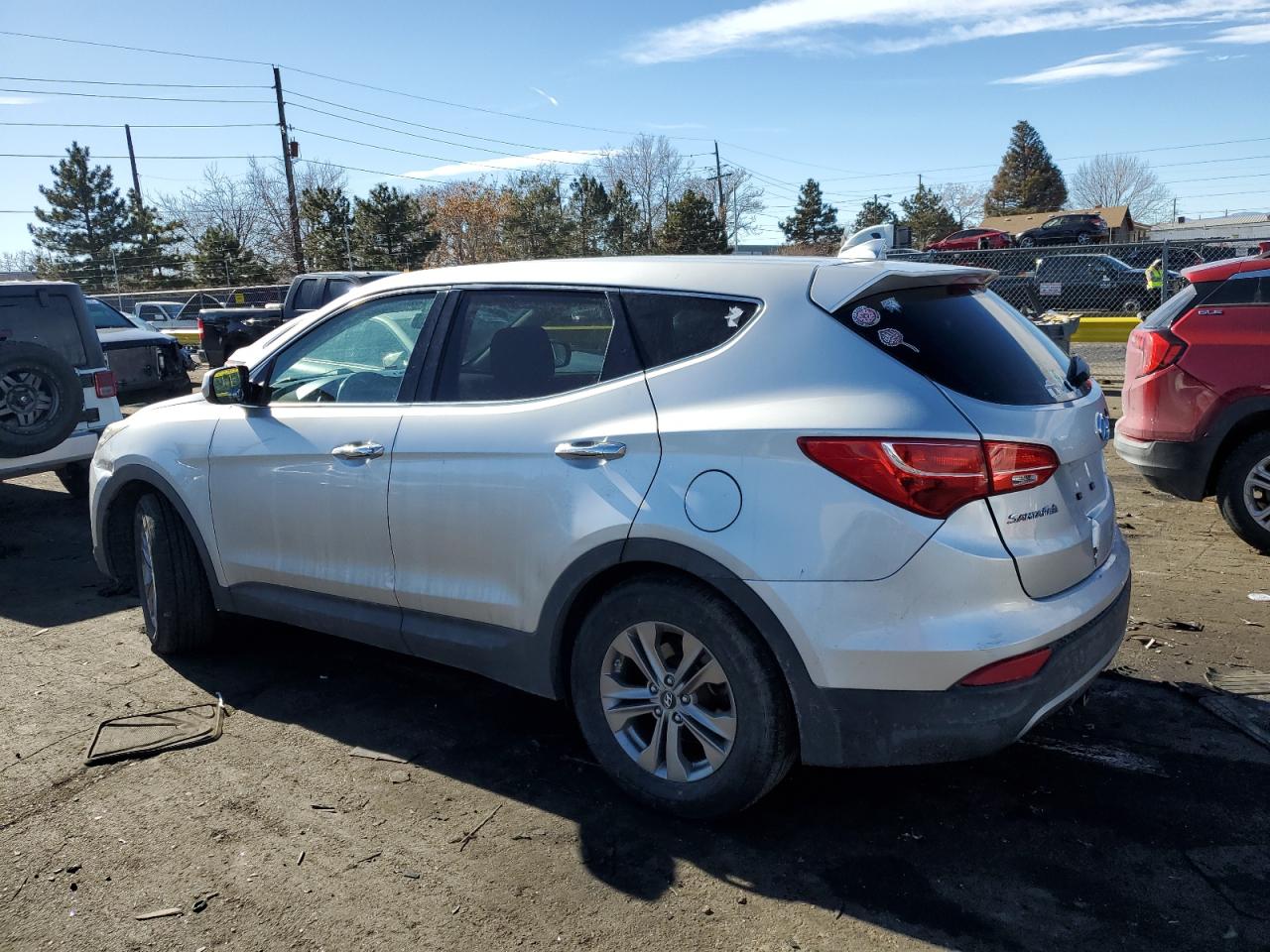 2014 Hyundai Santa Fe - Image 2