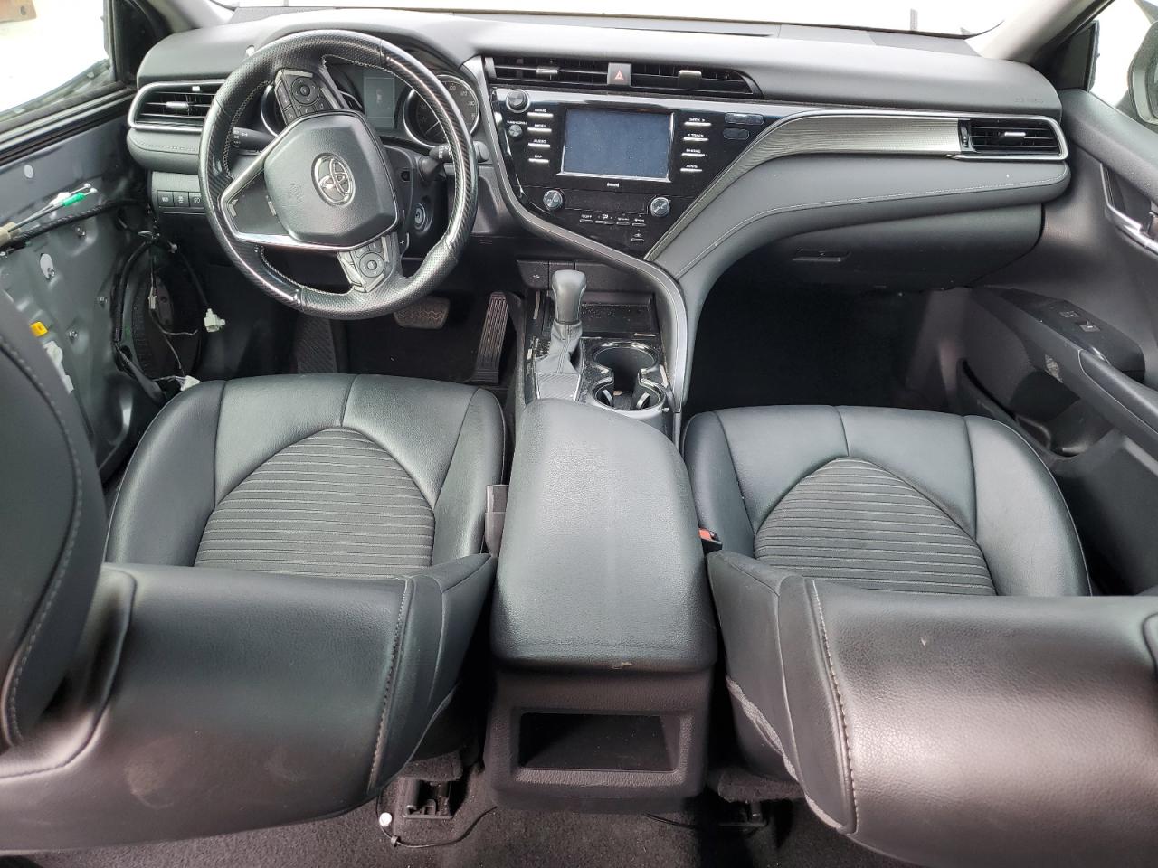 2020 Toyota Camry - Image 8