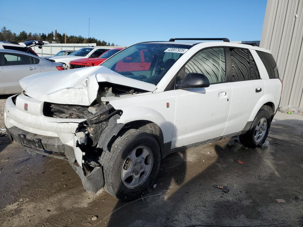 2004 Saturn VUE - Image 1