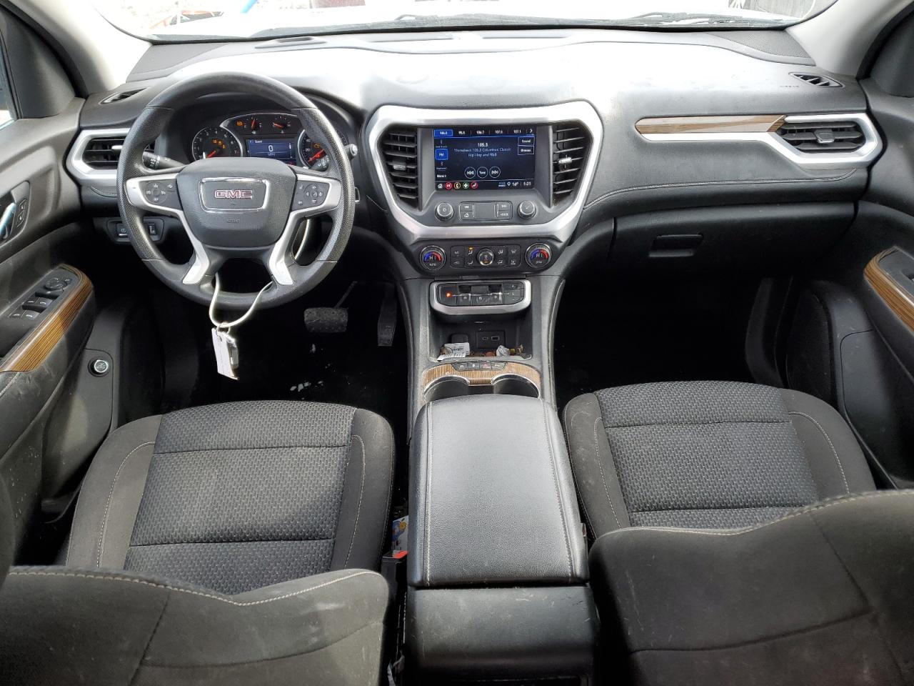 2021 GMC Acadia - Image 8