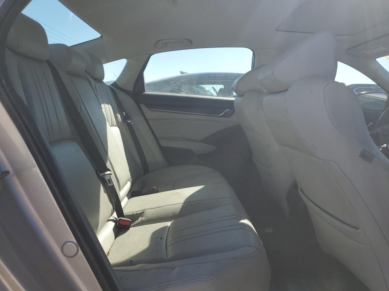 2018 Honda Accord - Image 10