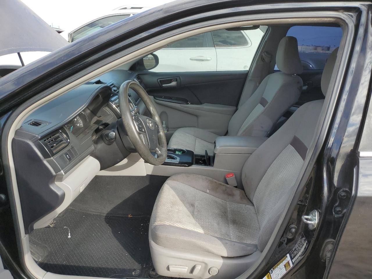 2014 Toyota Camry - Image 7