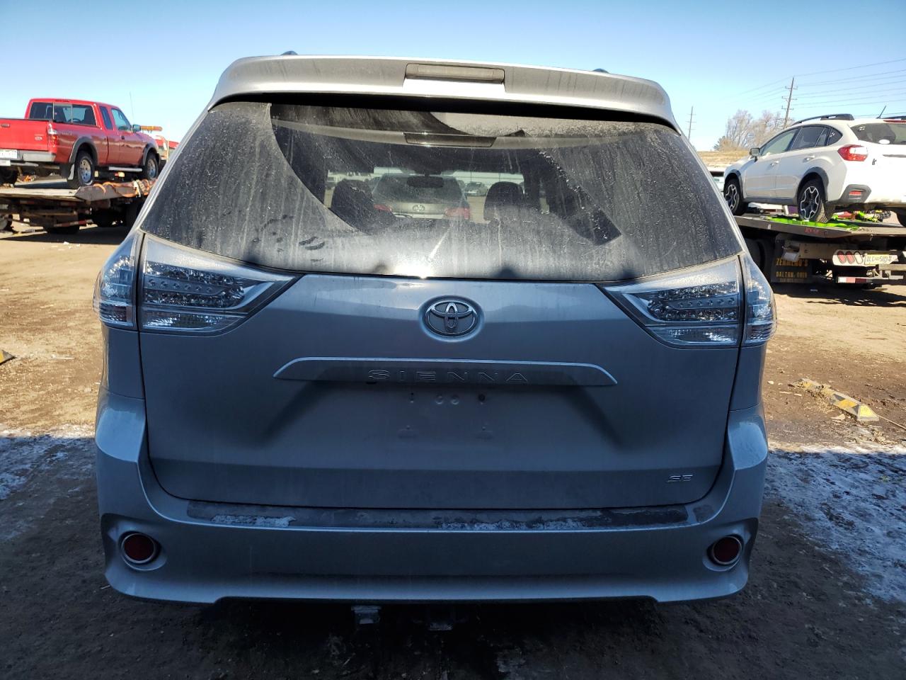 2012 Toyota Sienna - Image 6