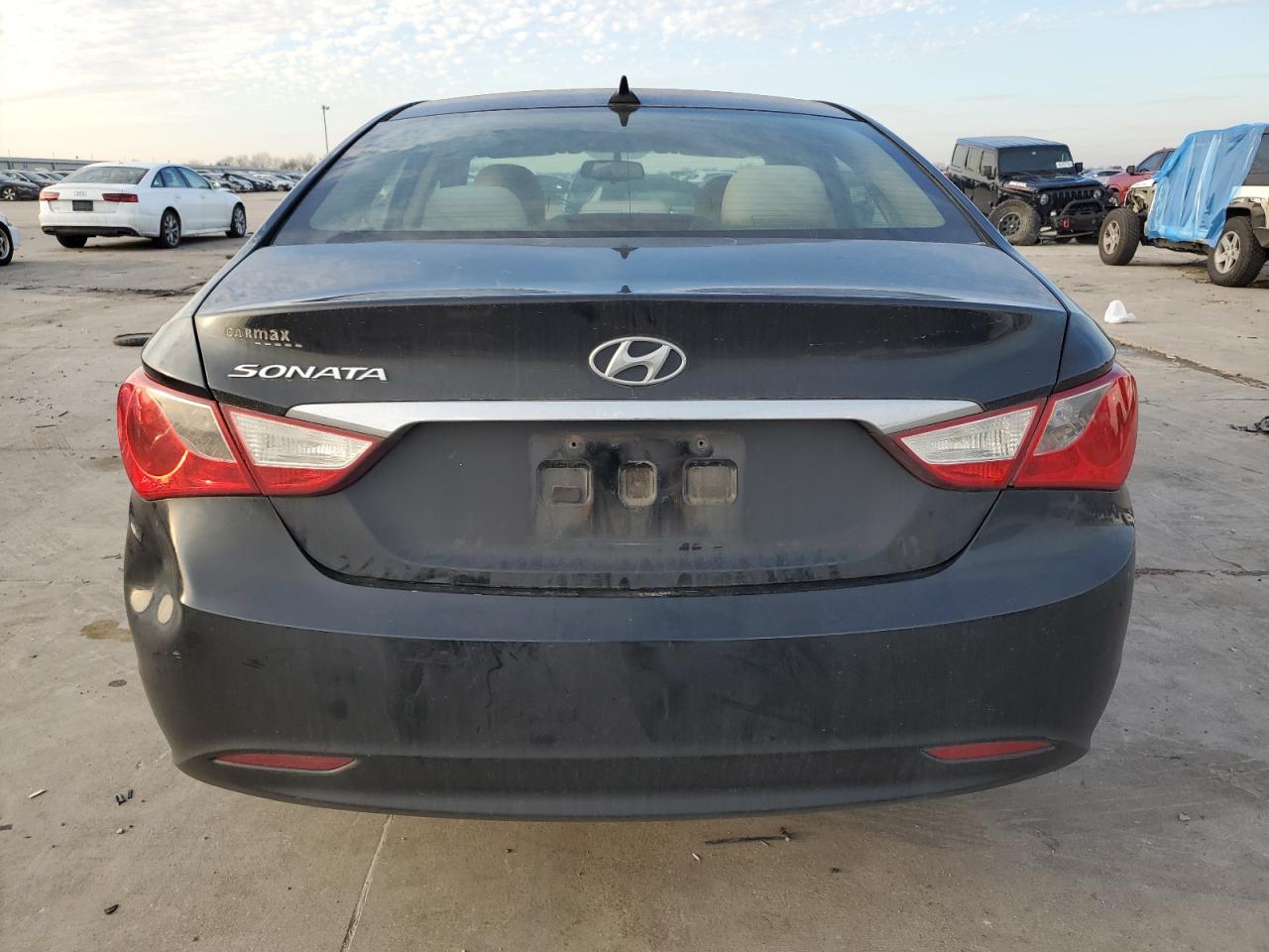 2012 Hyundai Sonata - Image 6